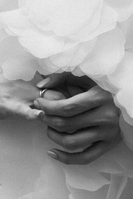 О ЛЮБВИ НЕ ГОВОРЯТ.ЕЕ ПОКАЗЫВАЮТ