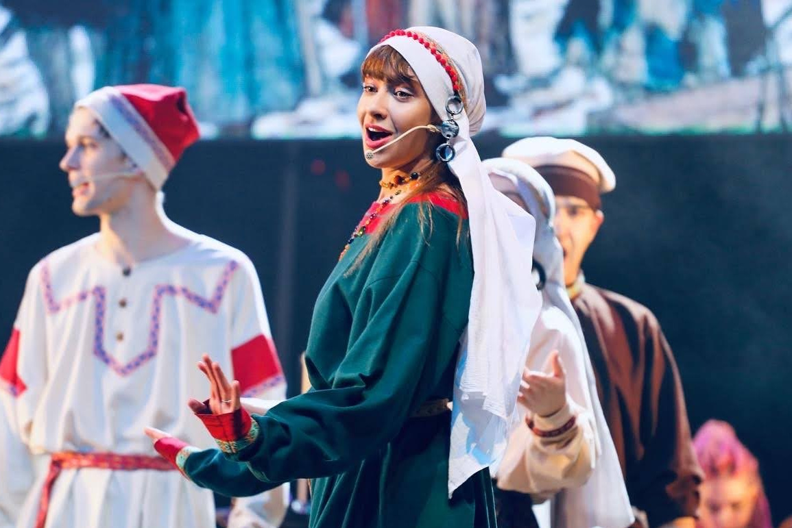 THEATRE. Varvara Revnyuk