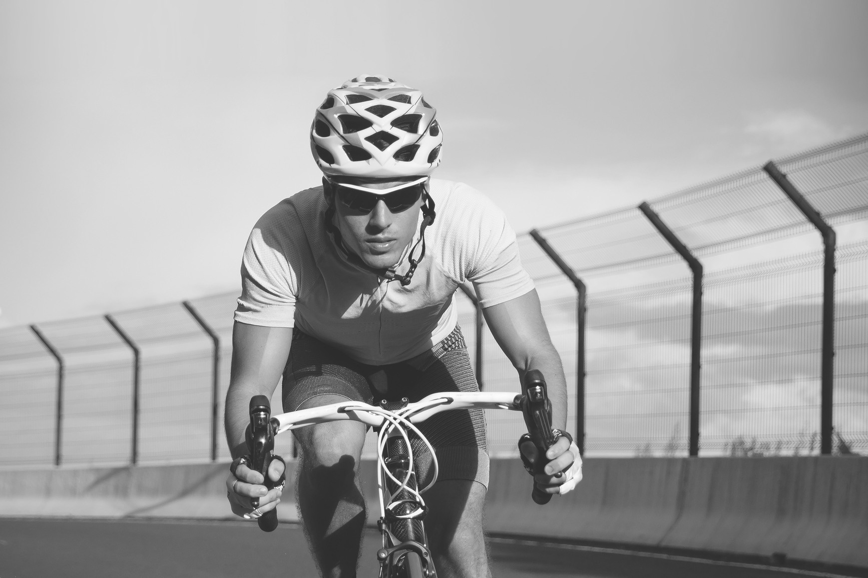 Страна-производитель линз для очков. Оптика для всей семьи Оптик Сторис в Москве