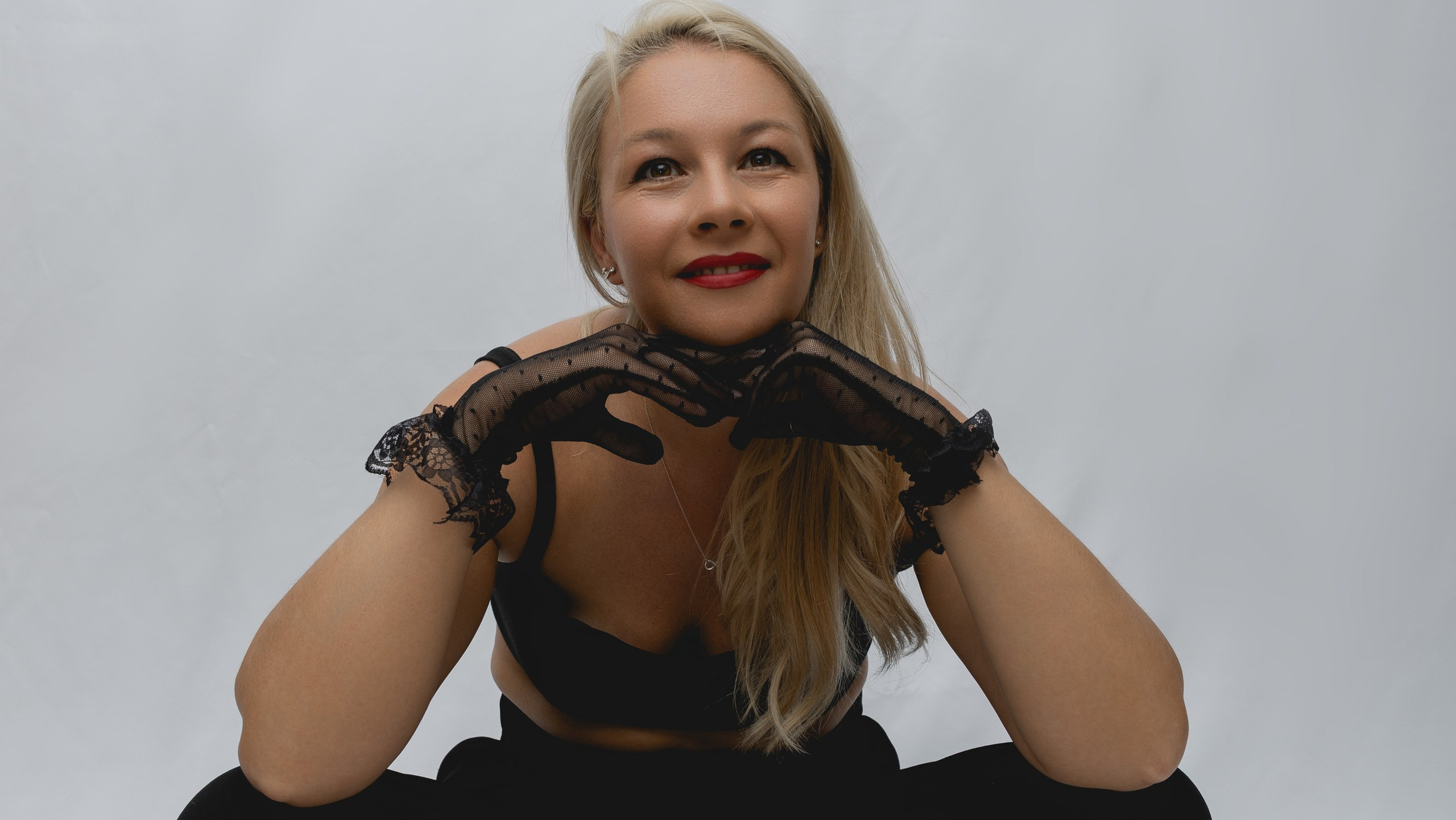 Портретный фотограф Южно-Сахалинск профессиональные портреты для вашей уникальности