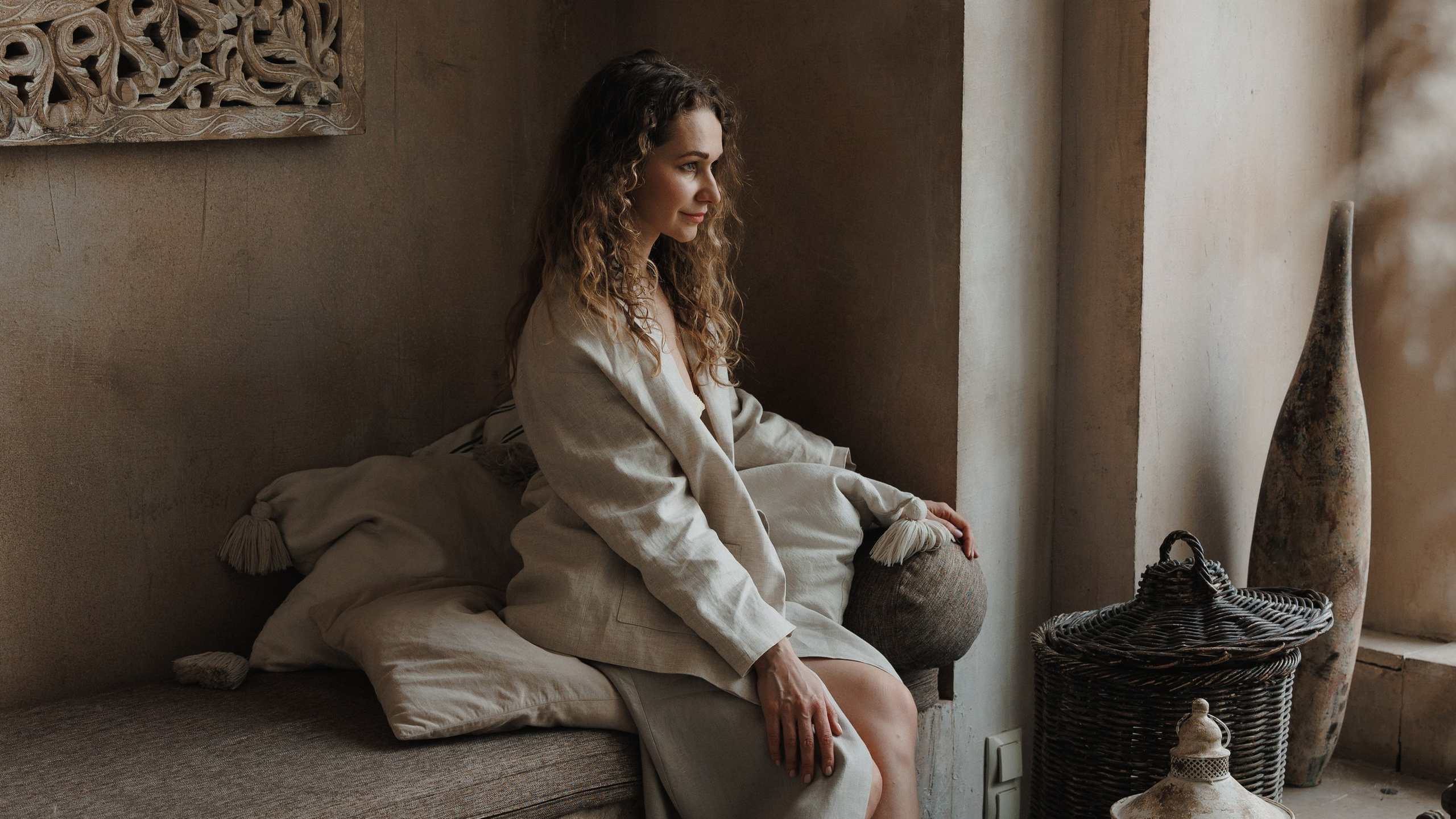 Портретный фотограф для контент съёмки в Новой Москве. Фотограф Москва. Портретный фотограф Александра Харитонова Москва Новая Москва Троицк