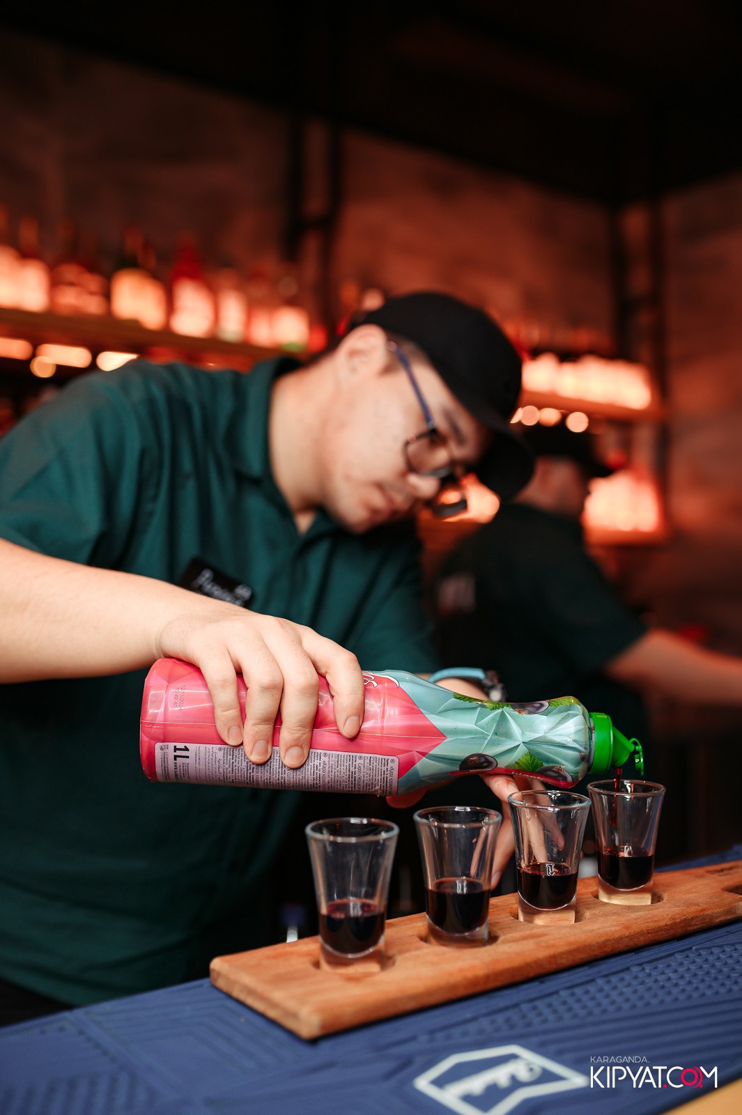 Photos. Пинта Bar & Grill в ТД "Алем", г.Темиртау. Фотограф: Евгений Ткаченко