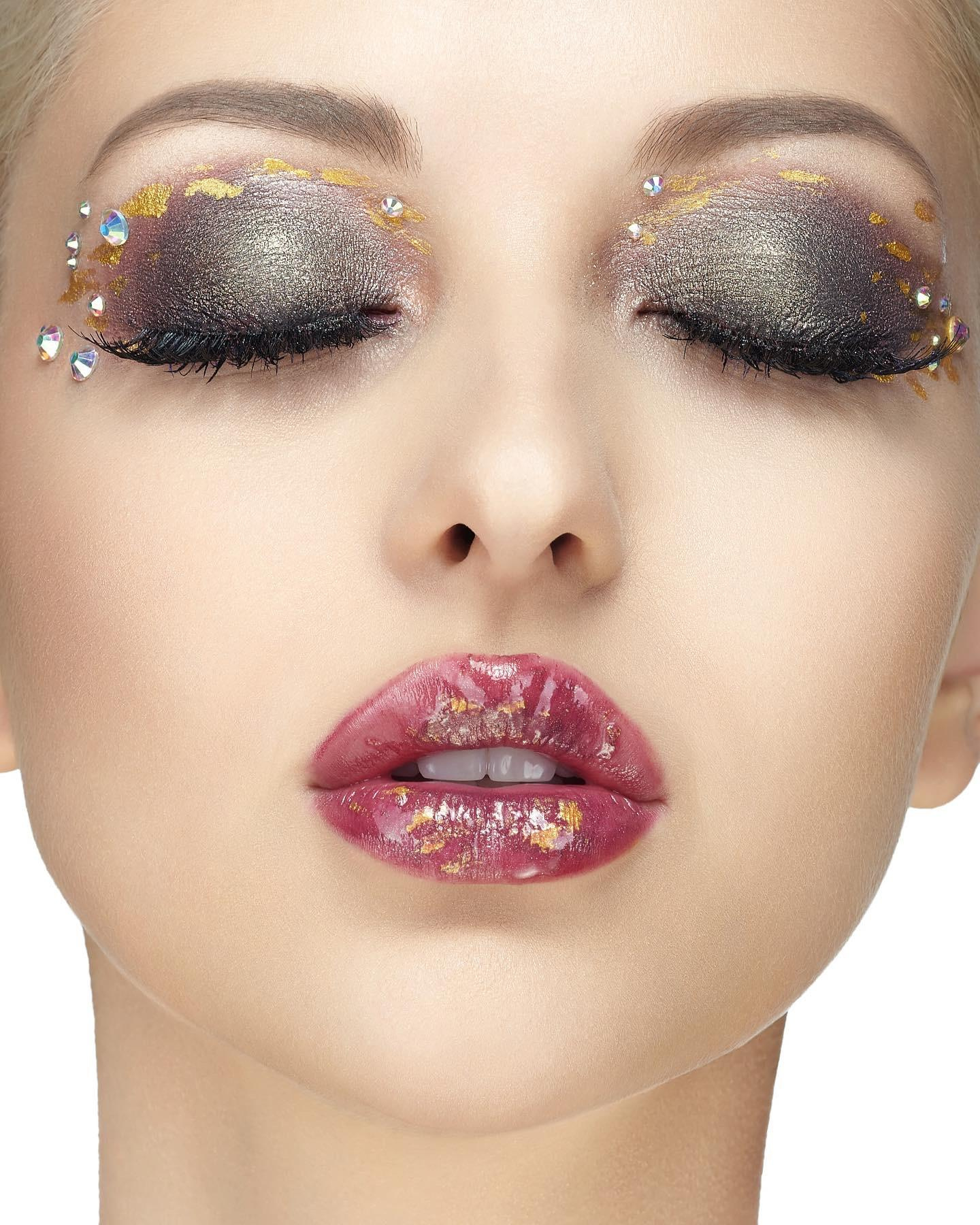 Бьюти — тест. Флористическая, интерьерная и портретная съемка в Москве и Европе