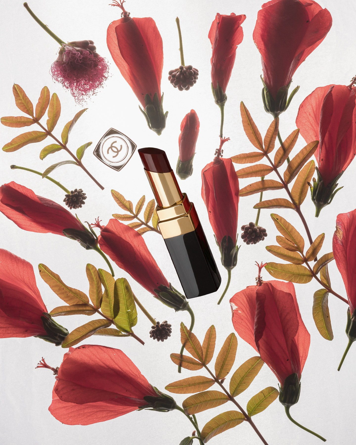 Имиджевое фото помады для рекламы и карточек товара