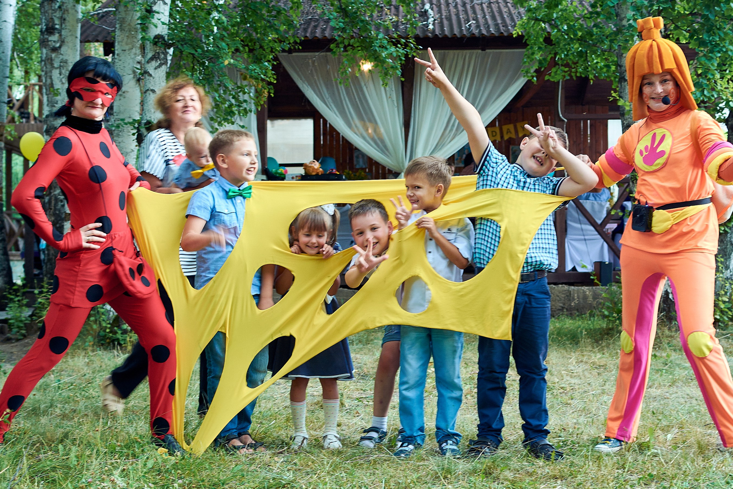 РЕПОРТАЖНАЯ СЪЕМКА (ВЫПУСКНОЙ). Детский и семейный фотограф   г. Краснодар