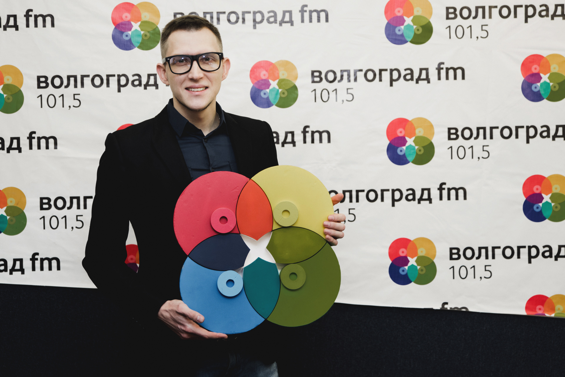 Интервью на Волгоград ФМ. Фотограф Сергей Воля