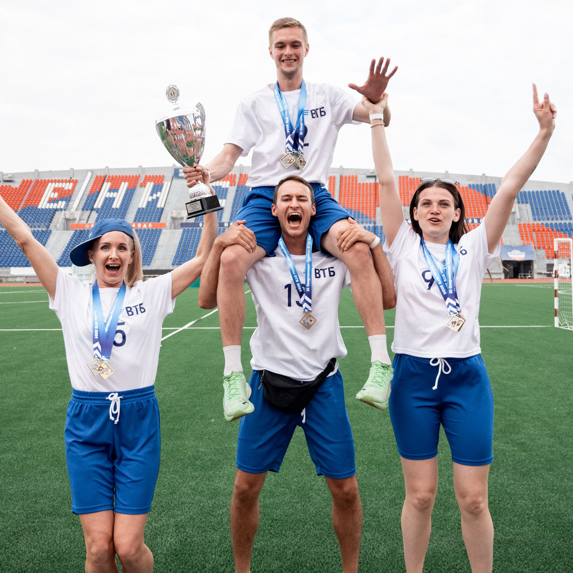 Свадебный и Репортажный фотограф в Красноярске, Антон Новоселов