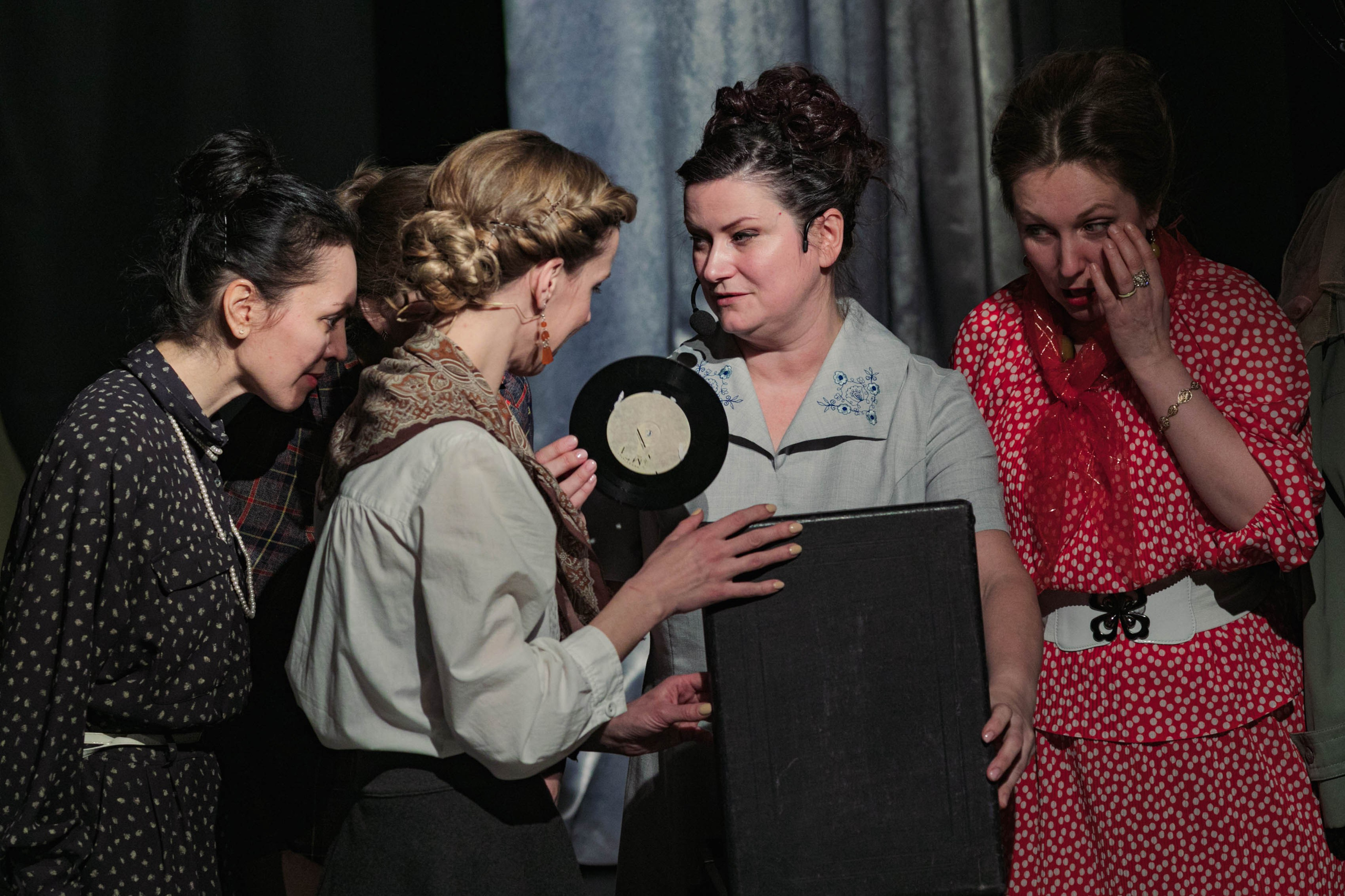 Спектакль "У войны не женское лицо" НМДТ "Образ", 2024 г. Фотограф: Адмакина Дарья