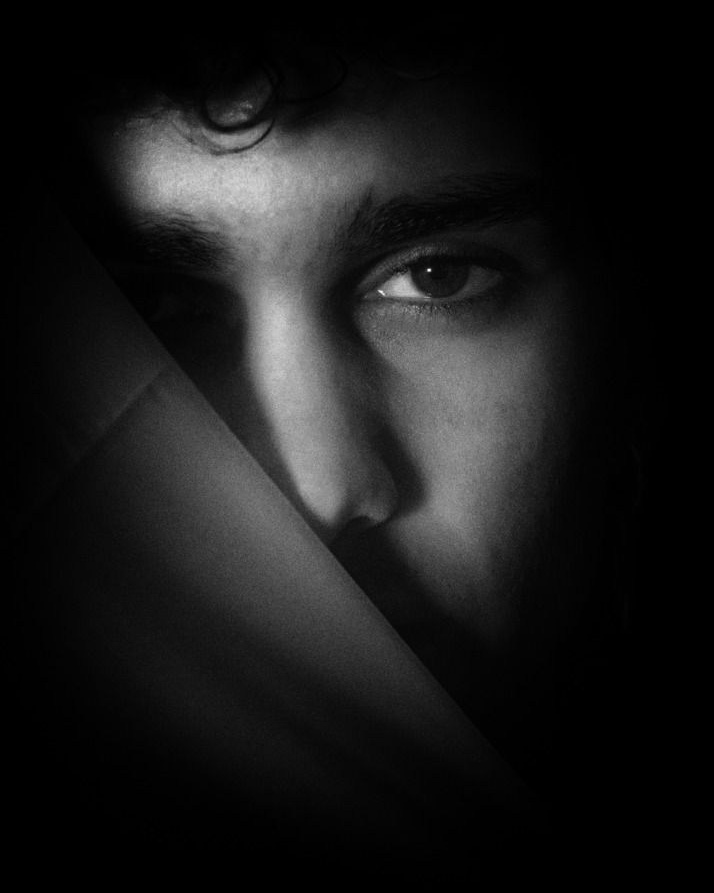 По 2 примера с указанием вида света