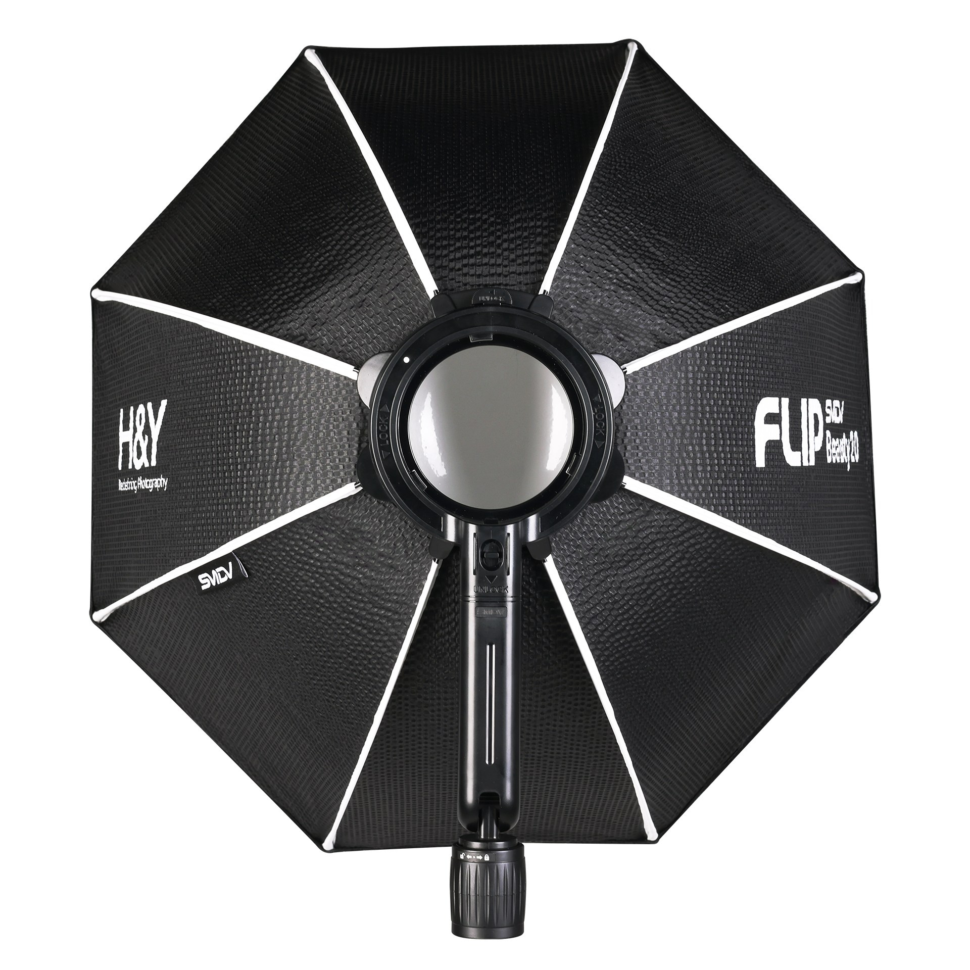 H&Y сотрудничает с SMDV в создании софтбокса. Фотограф — видеограф в Москве Дмитрий Менделеев