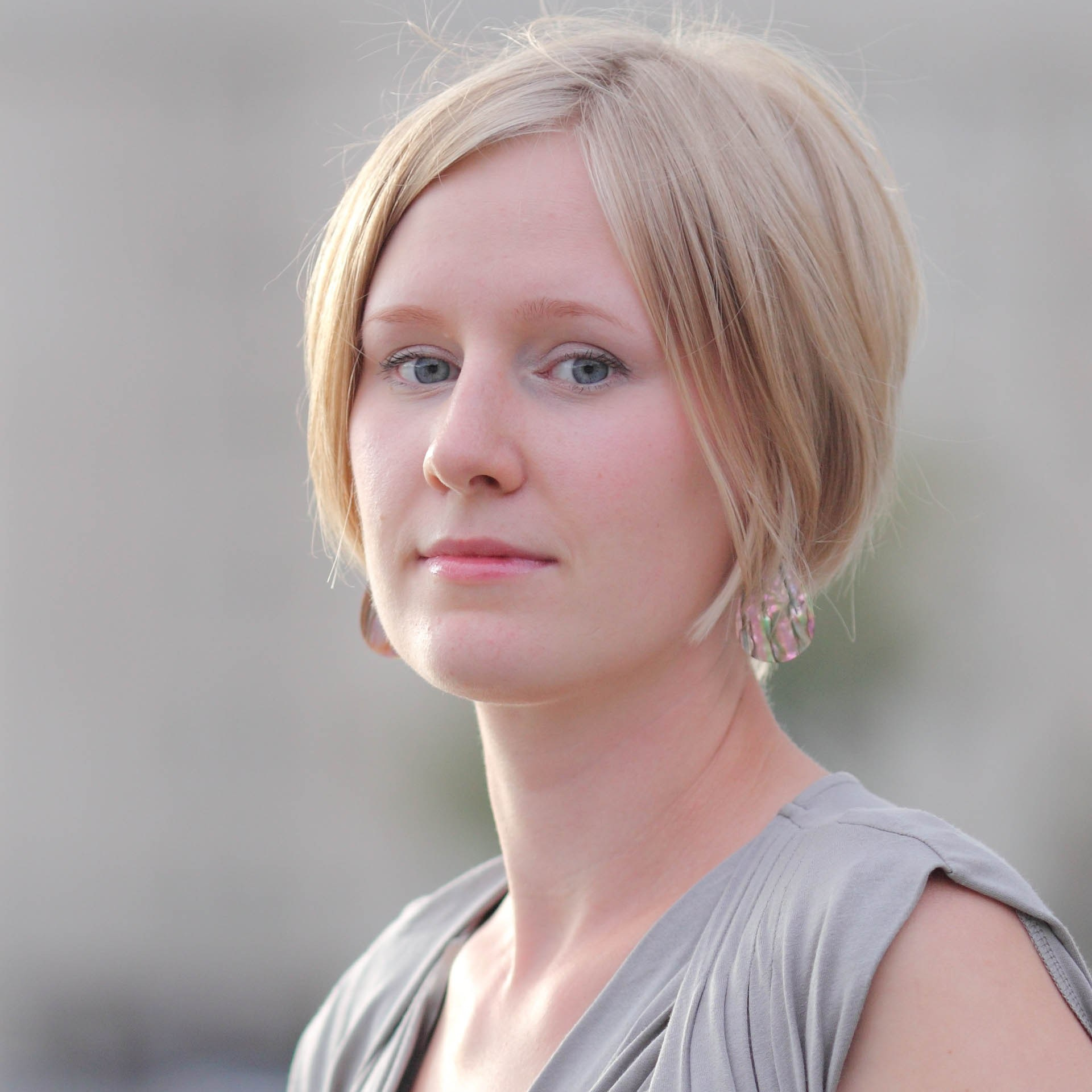 Художник и реставратор Елена Юнина