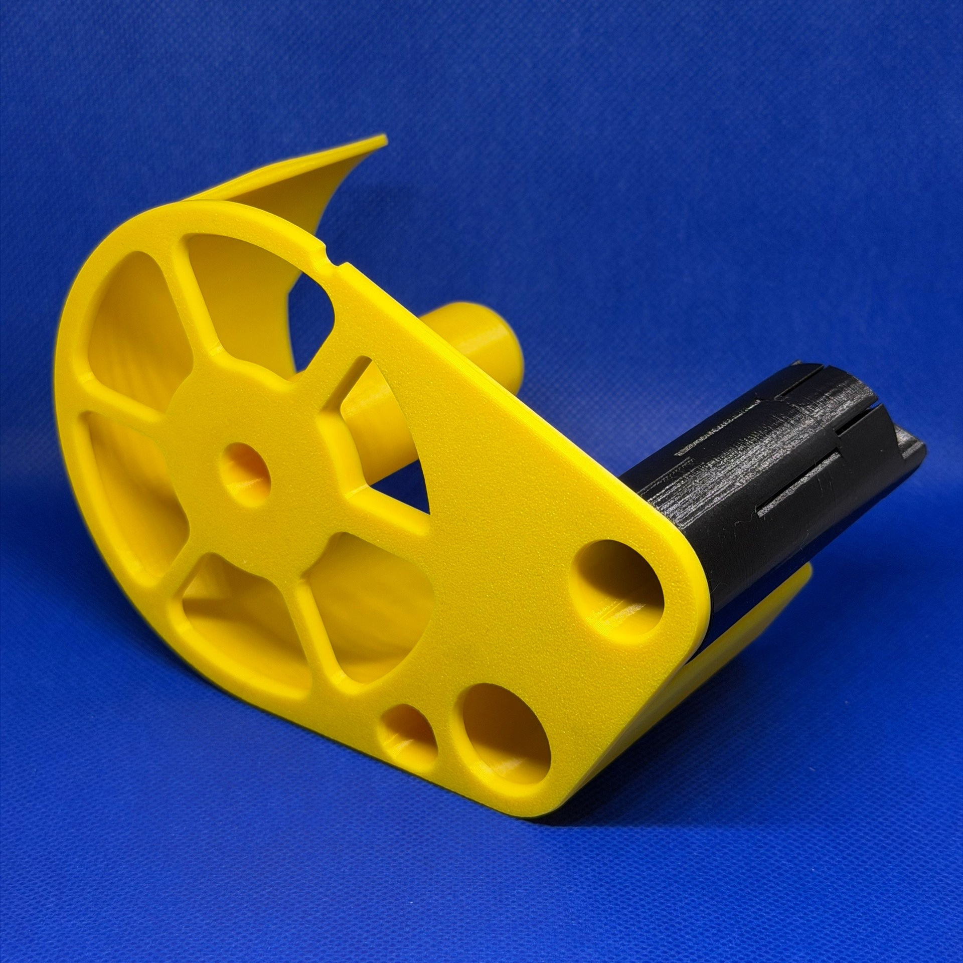 Устройства для перемотки фотопленки. Фокстон3D | Профессиональная 3D-печать в Ухте с гарантией качества | Честный расчет