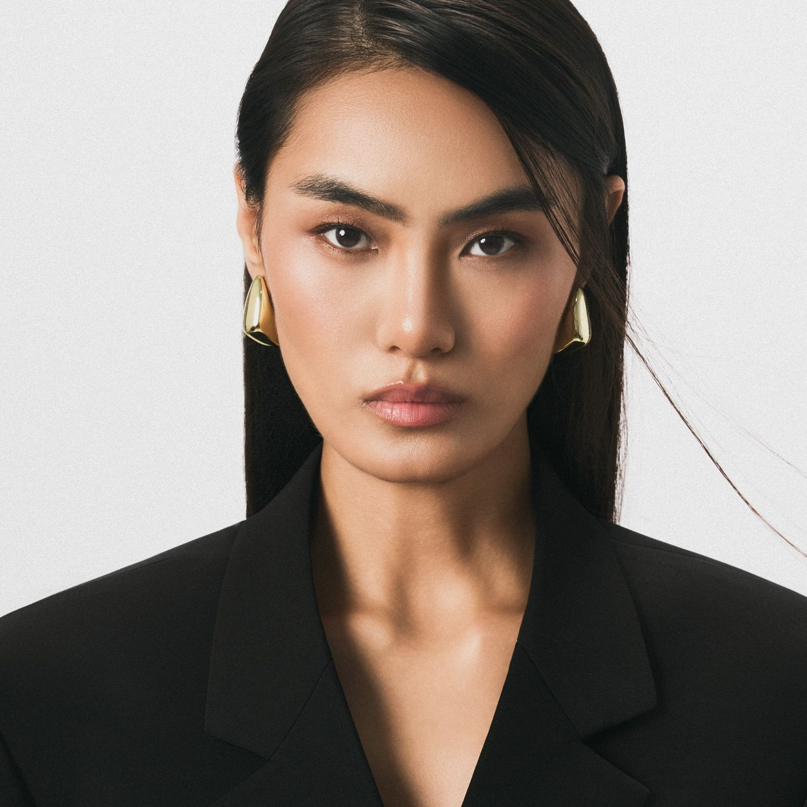 Sanny. Axis model management