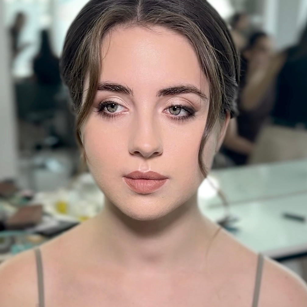 Нежный свадебный макияж