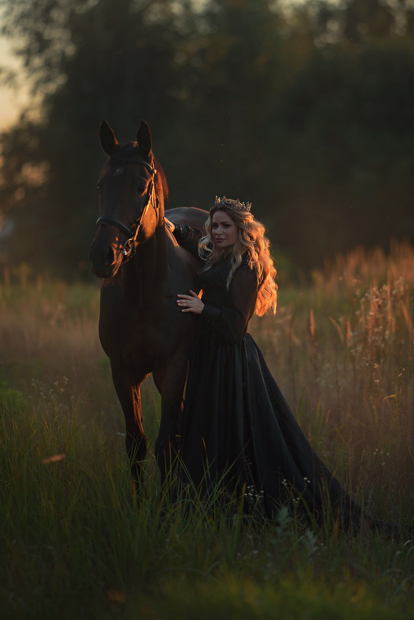 Доступные костюмы. Фотограф Вероника Ранцева, фотосессии с лошадьми в Минске и Могилеве