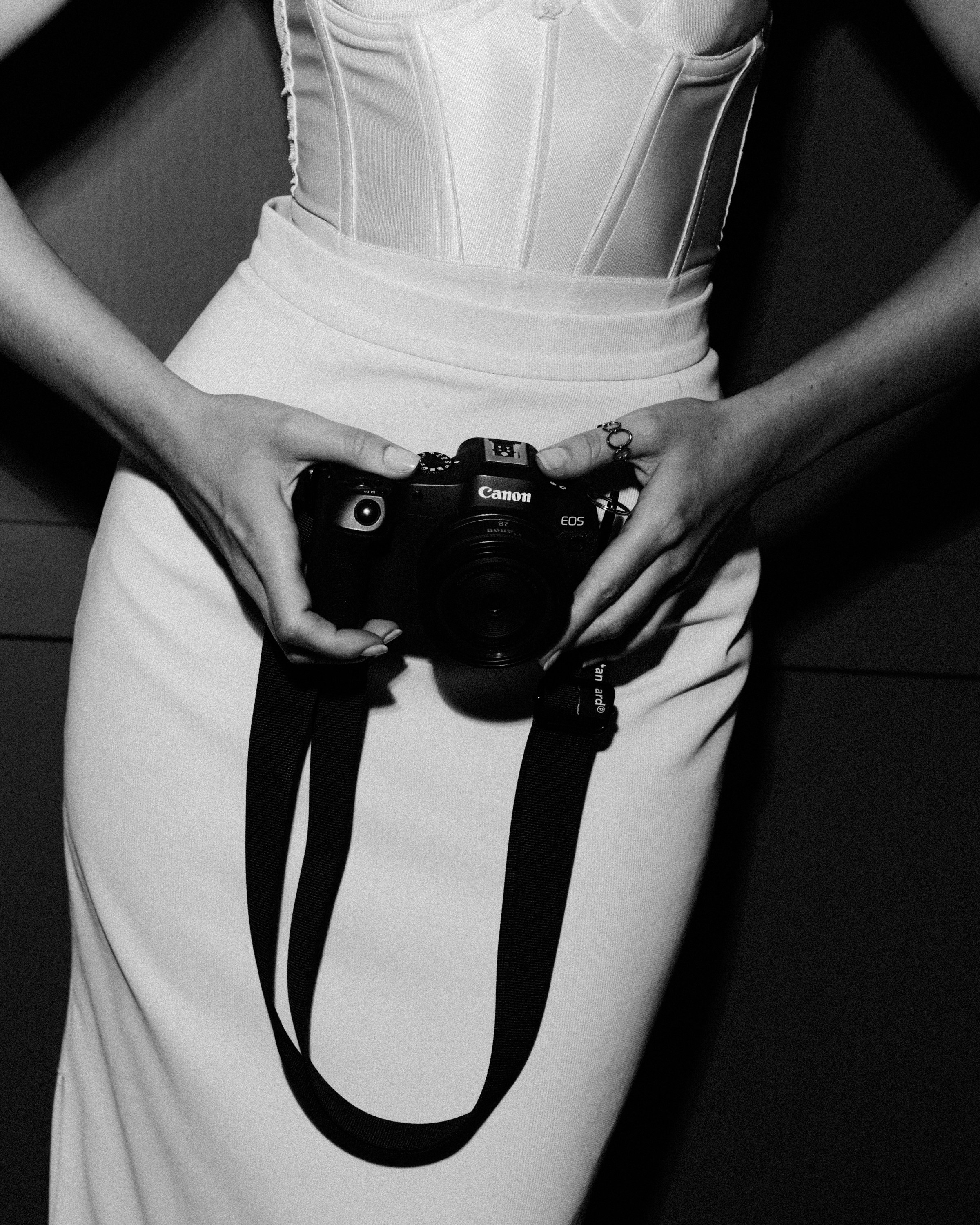 Контакты. Профессиональный Фотограф во Владимире, в Москве и в Суздале — Полина Романычева