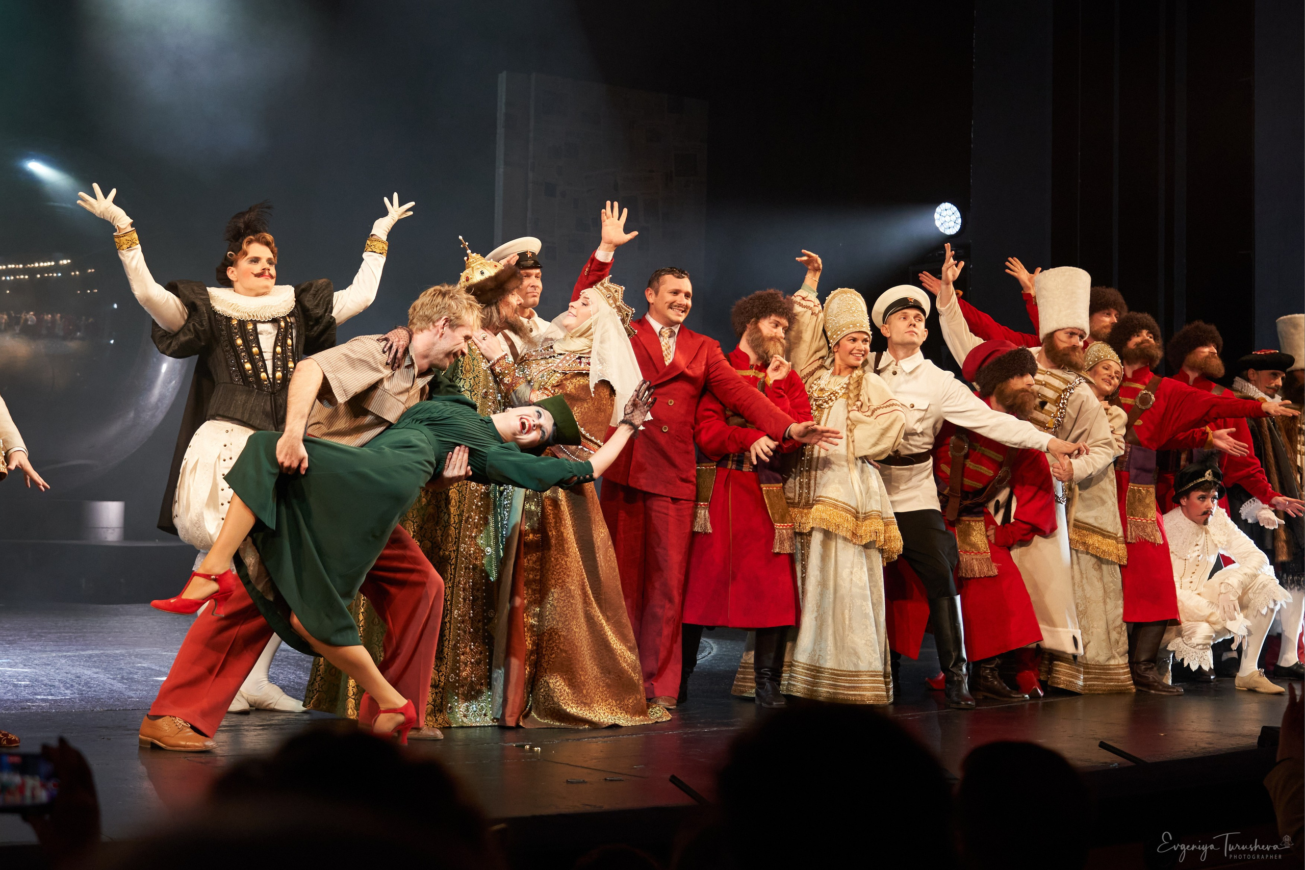 «Иван Васильевич» — премьера, открывшая сотый сезон Театра Сатиры. Фотограф Евгения Турушева