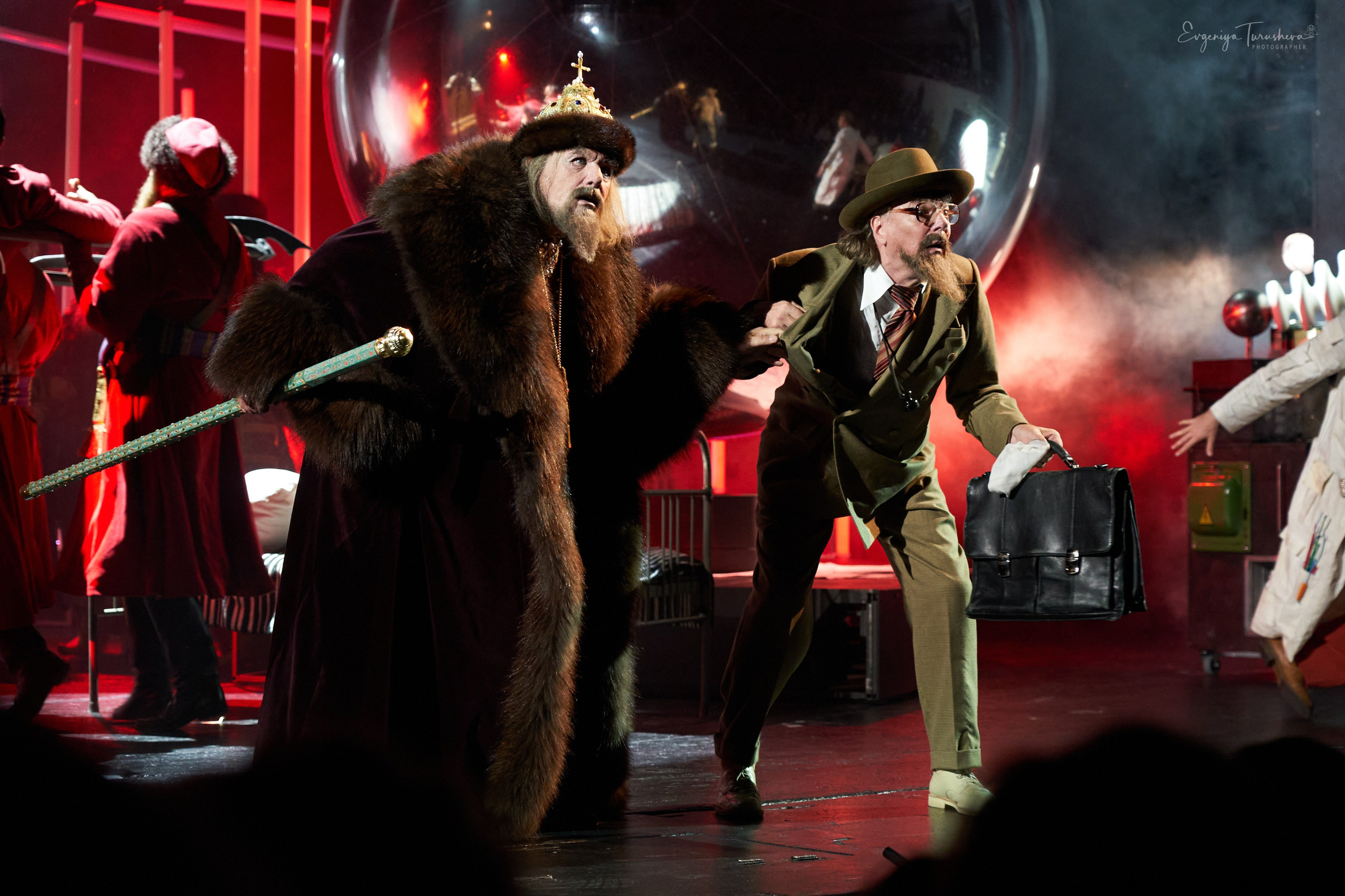 «Иван Васильевич» — премьера, открывшая сотый сезон Театра Сатиры. Фотограф Евгения Турушева