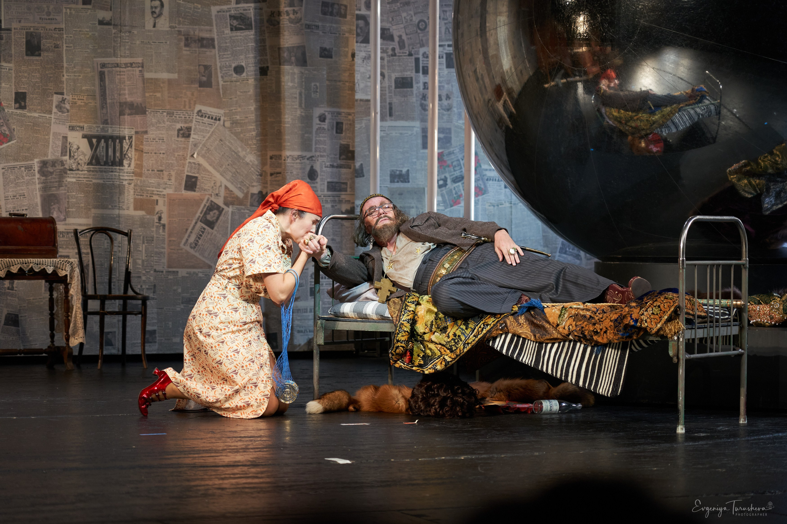 «Иван Васильевич» — премьера, открывшая сотый сезон Театра Сатиры. Фотограф Евгения Турушева