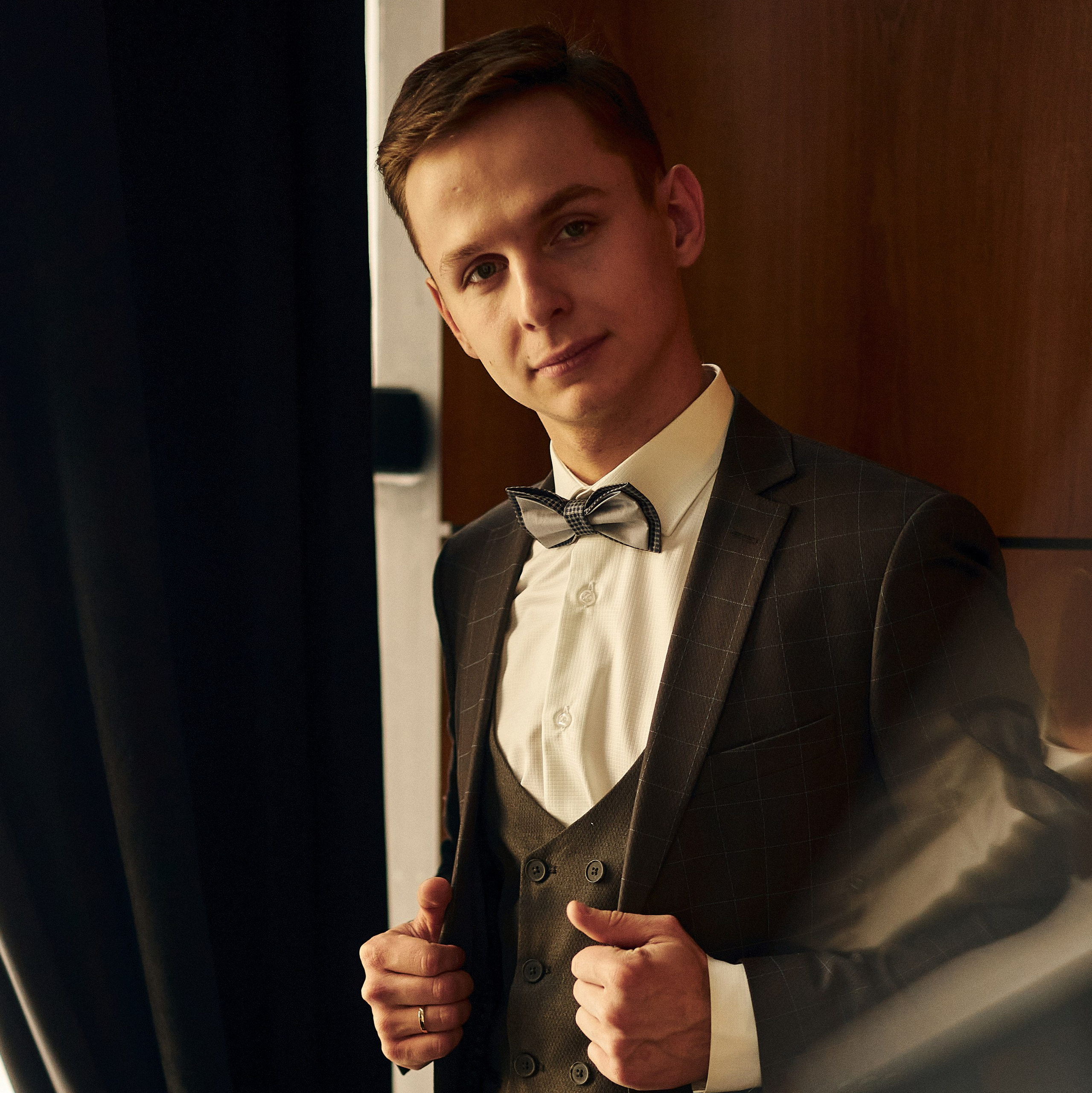 Контакты. Свадебный, портретный и репортажный фотограф в Екатеринбурге