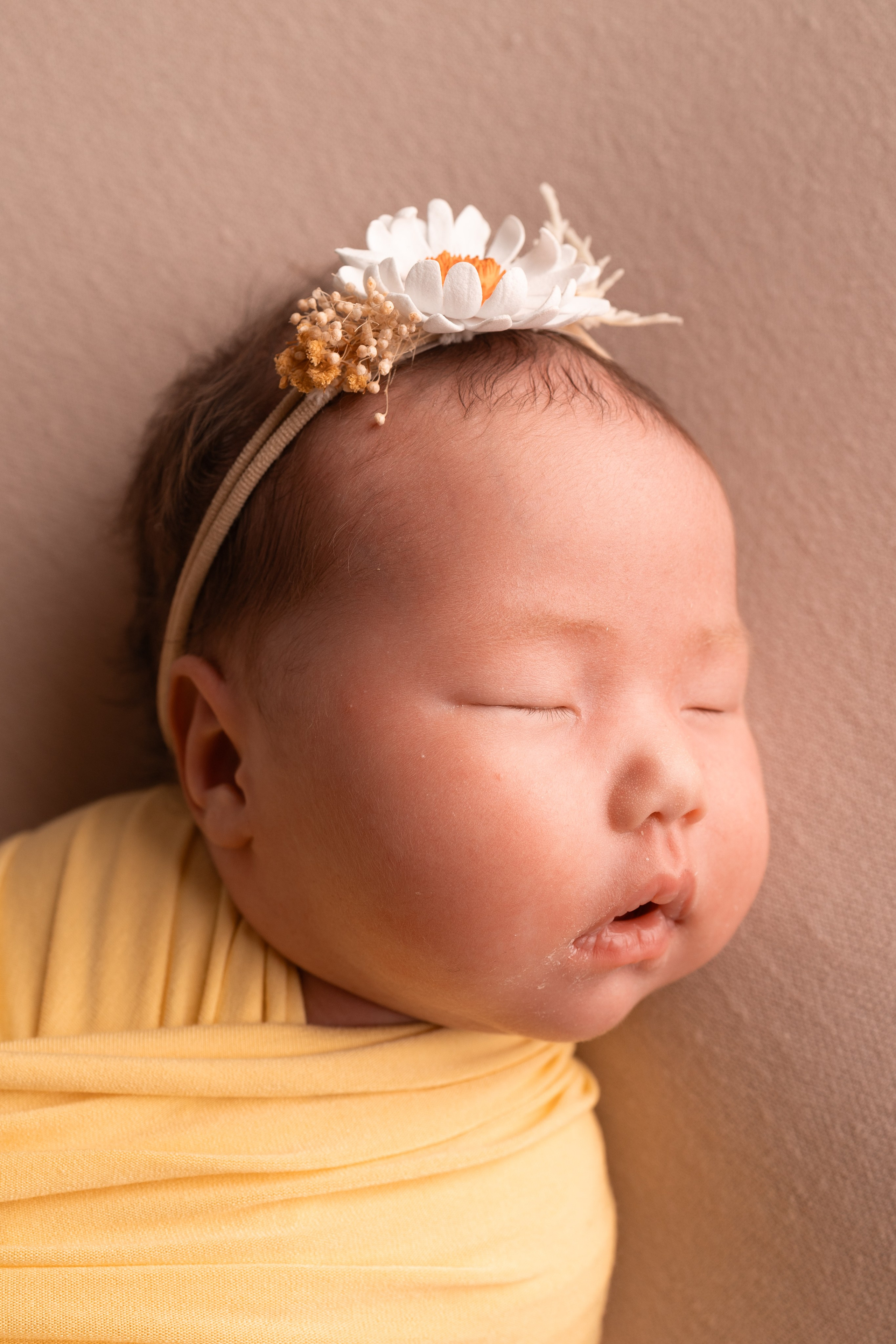 Ньюборн малышка