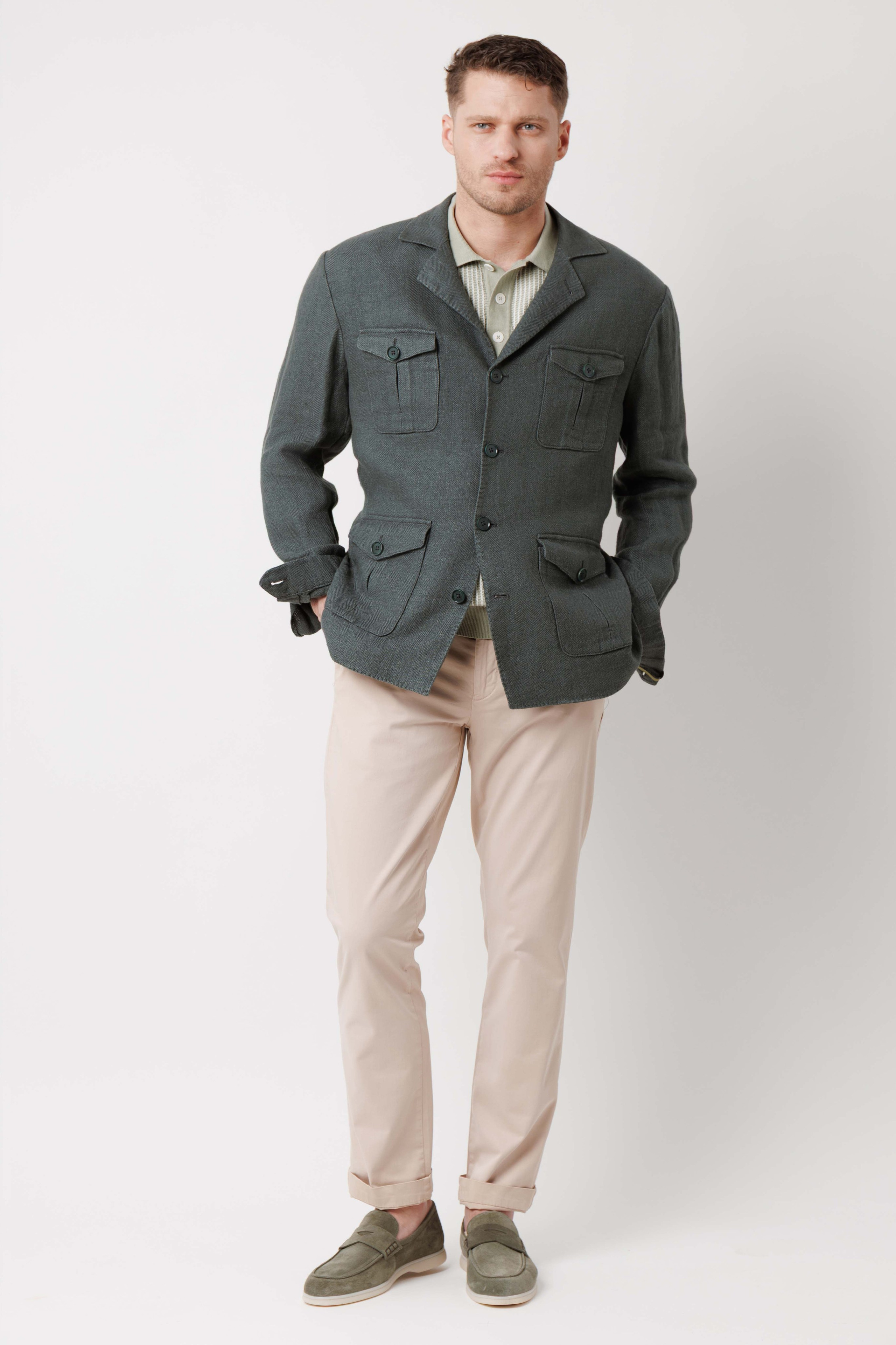 ЛУК БУК 3. Фотограф и ai креатор для брендов Москва Люся Мамонова