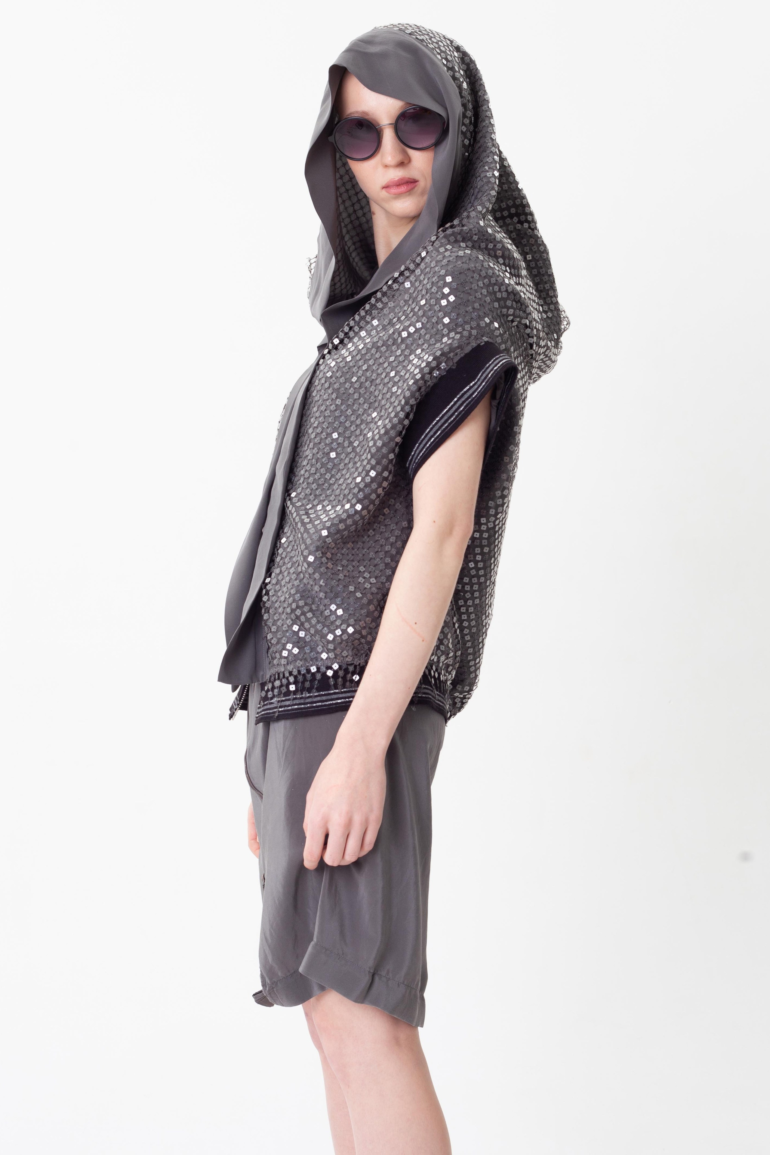 ЛУК БУК 2. Фотограф и ai креатор для брендов Москва Люся Мамонова