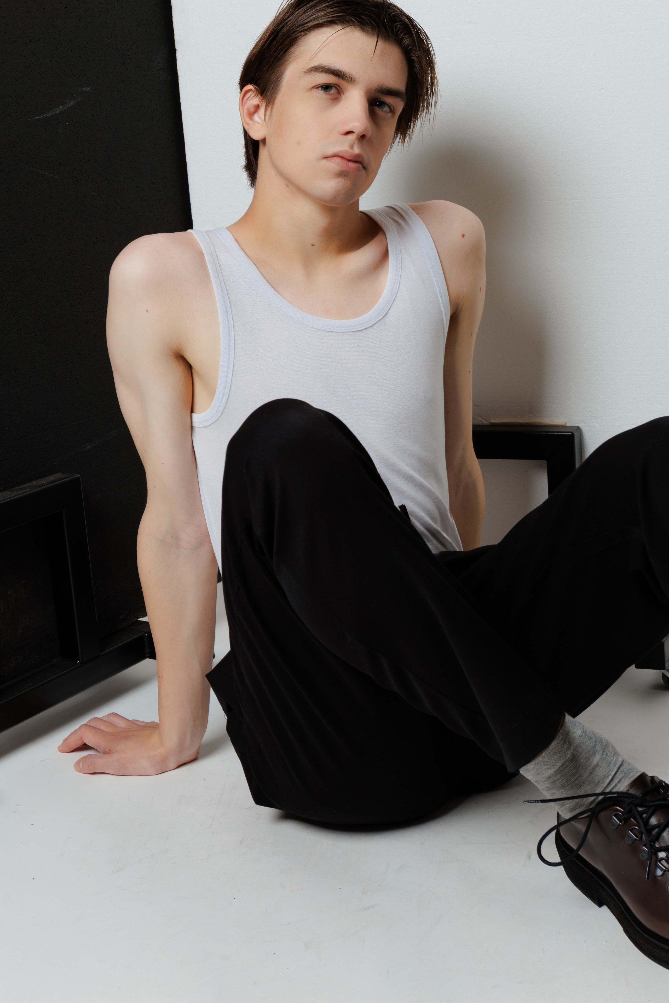 BOYS. Фотограф и ai креатор для брендов Москва Люся Мамонова