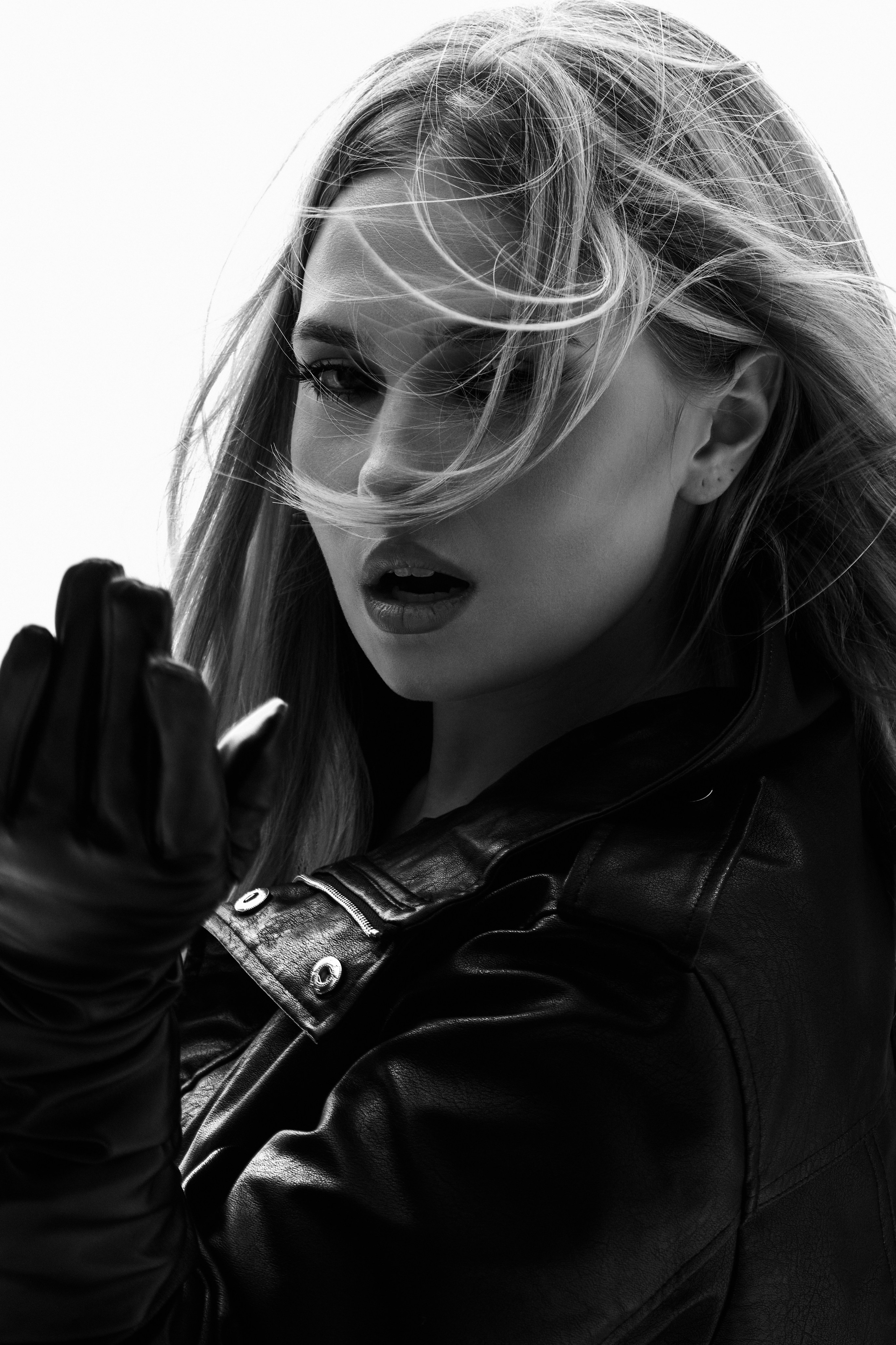 Feeling blue. Xstazia — музыкальные обложки и креативное продюсирование