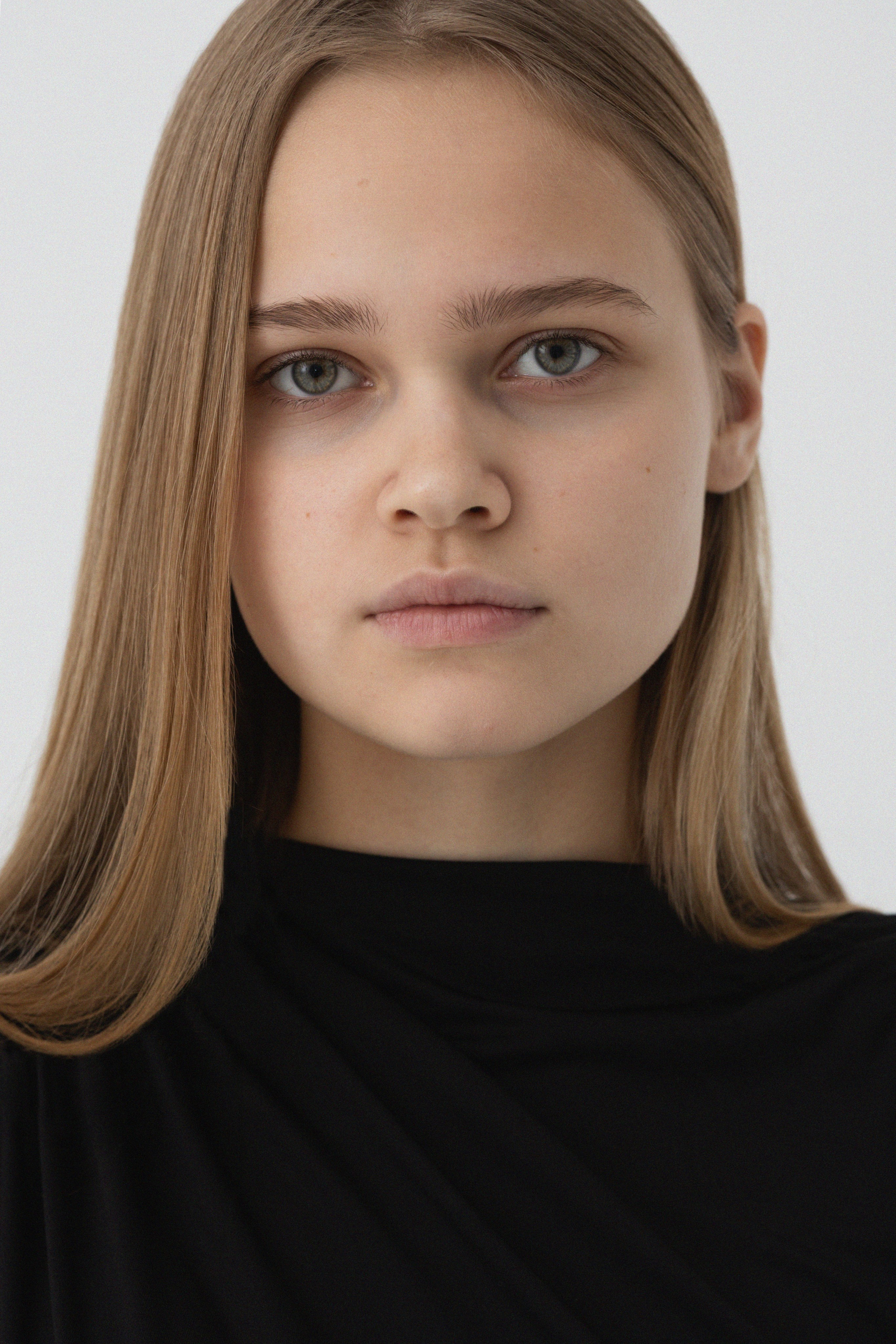 1. Фотограф Александра Вязьмина|тесты, снепы, каталог, бьюти