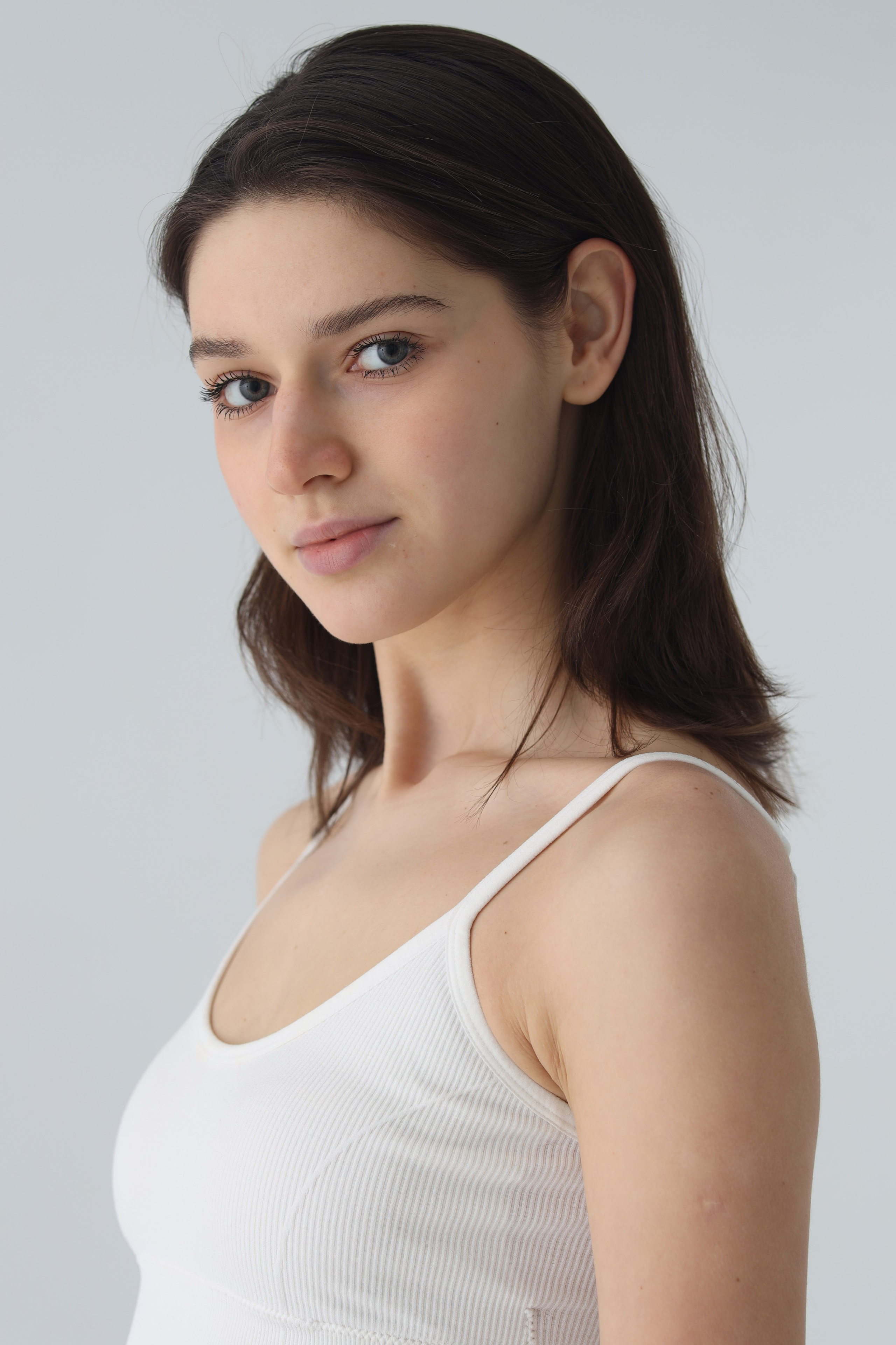 2. Фотограф Александра Вязьмина|тесты, снепы, каталог, бьюти