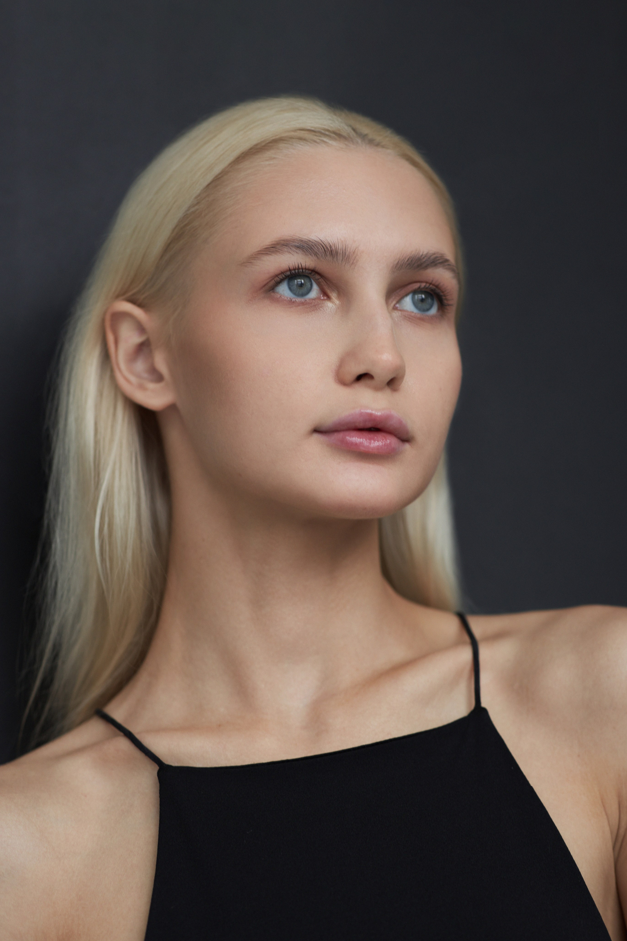 1. Фотограф Александра Вязьмина|тесты, снепы, каталог, бьюти