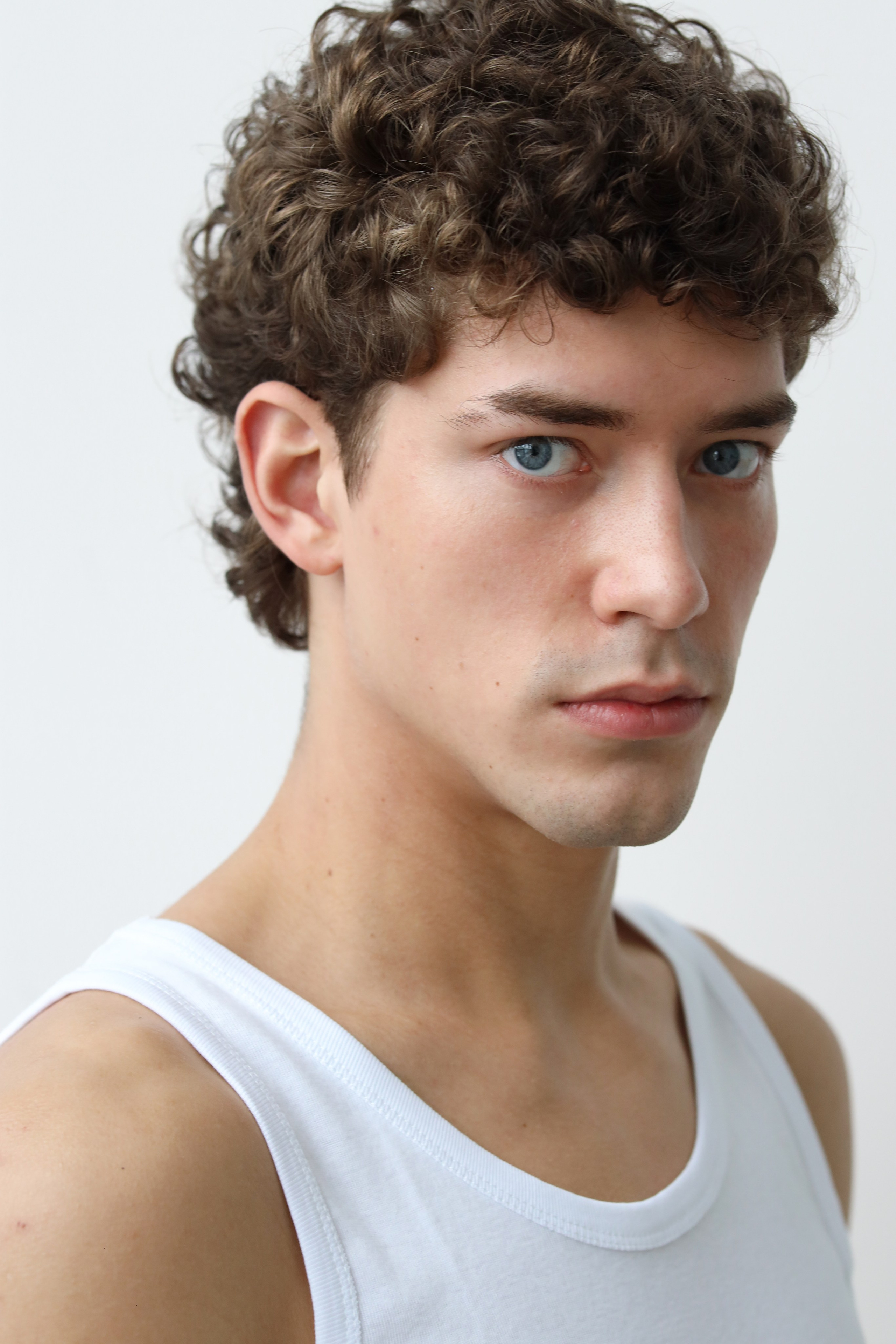 1. Фотограф Александра Вязьмина|тесты, снепы, каталог, бьюти