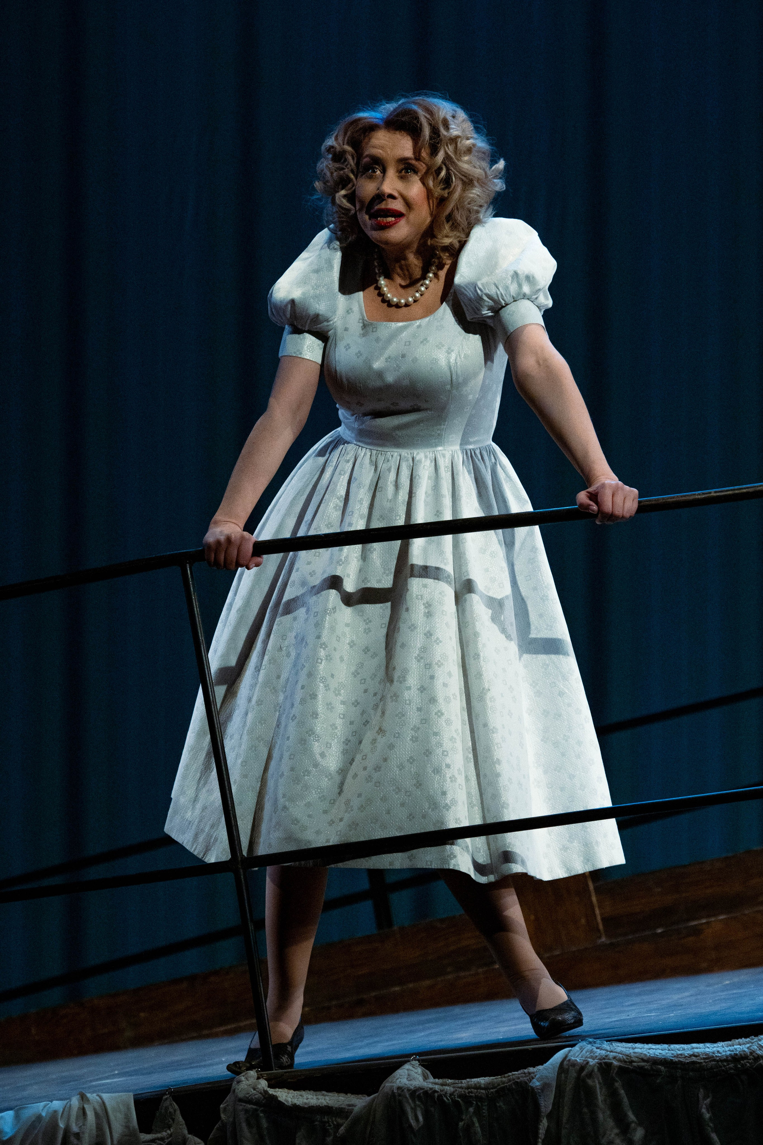 НЕБЫЛИЦА. ИСТОРИЯ НЕОБЫКНОВЕННОЙ ЛЮБВИ | Режиссер Марина Брусникина | Театр Современник. Портретный и концертный фотограф в Москве Мария Давыдова