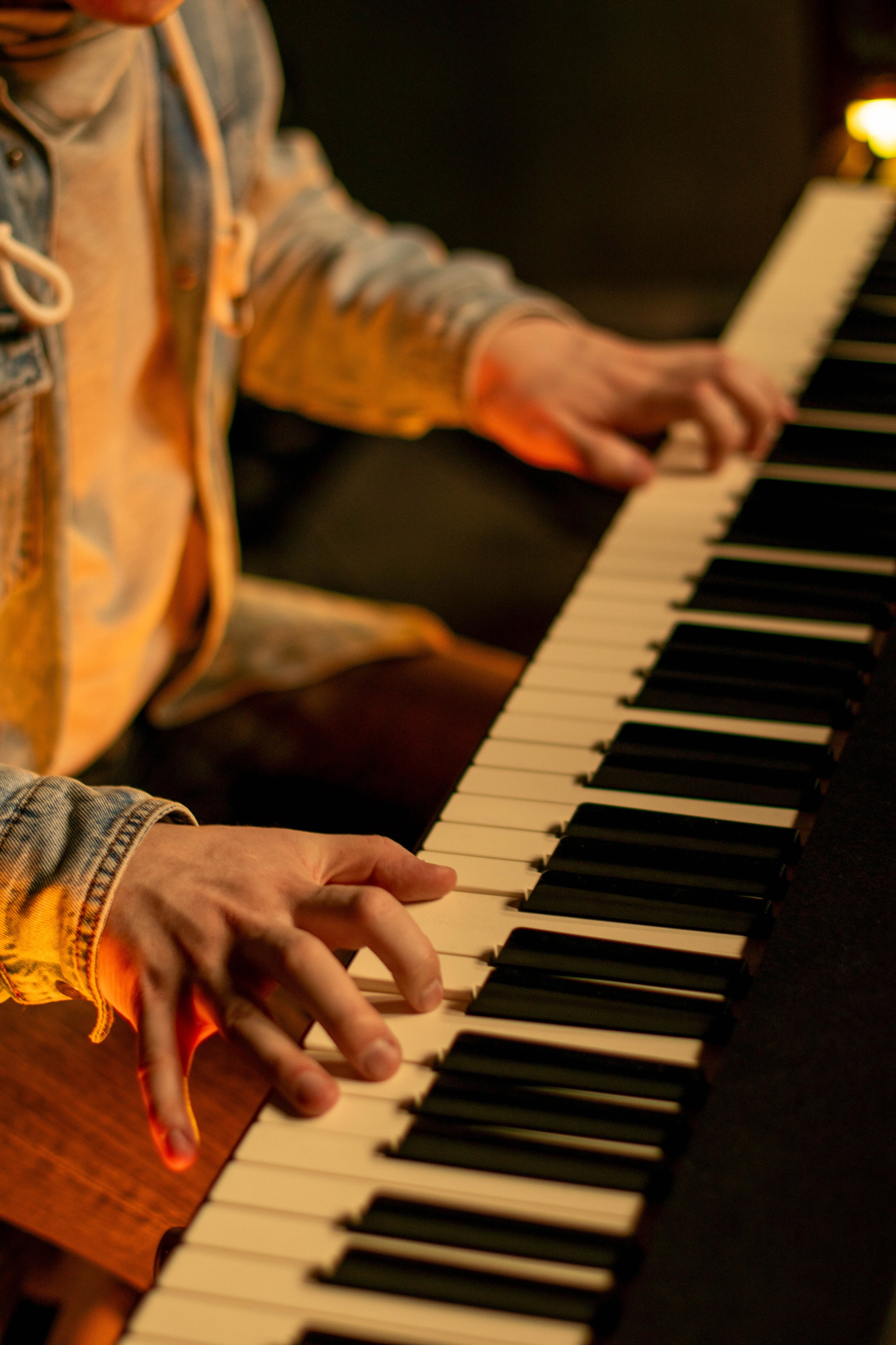 Портретная фотосессия в музыкальной студии. Портретный фотограф в Казани Кодылева Диана