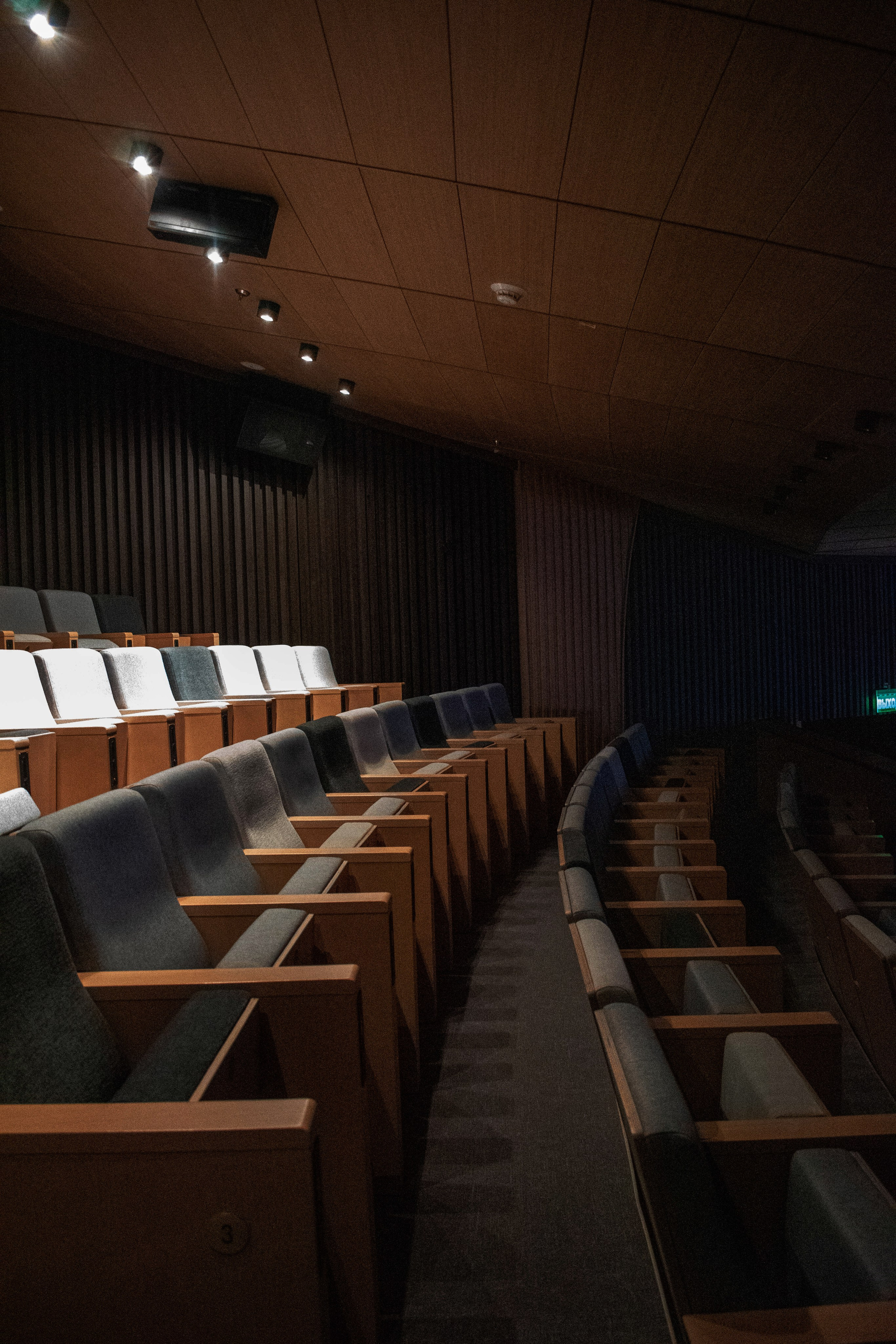 Театр им. Галиасгара Камала, Казань