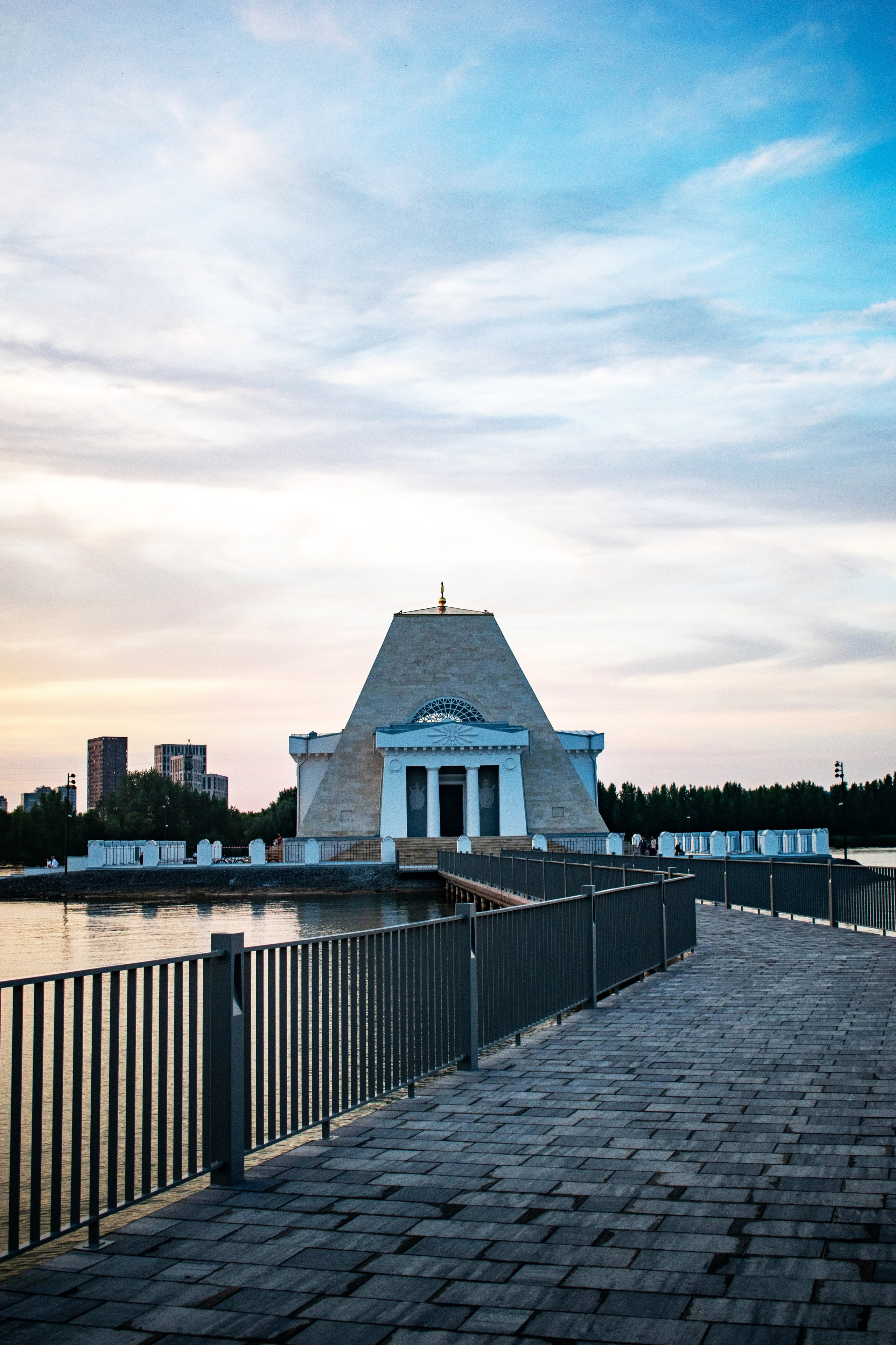 Храм-памятник воинам. Портретный фотограф в Казани Кодылева Диана