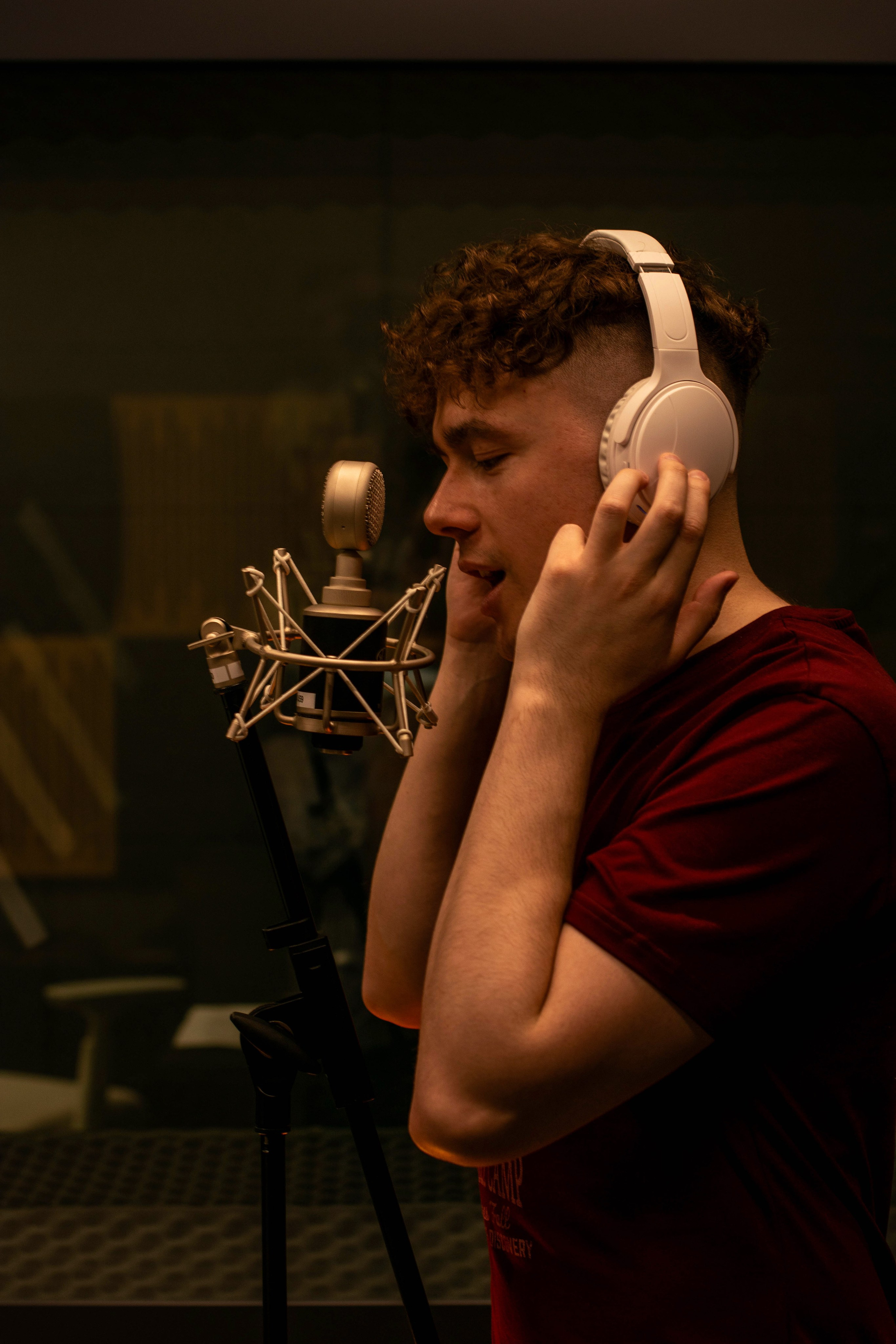 Портретная фотосессия в музыкальной студии. Портретный фотограф в Казани Кодылева Диана