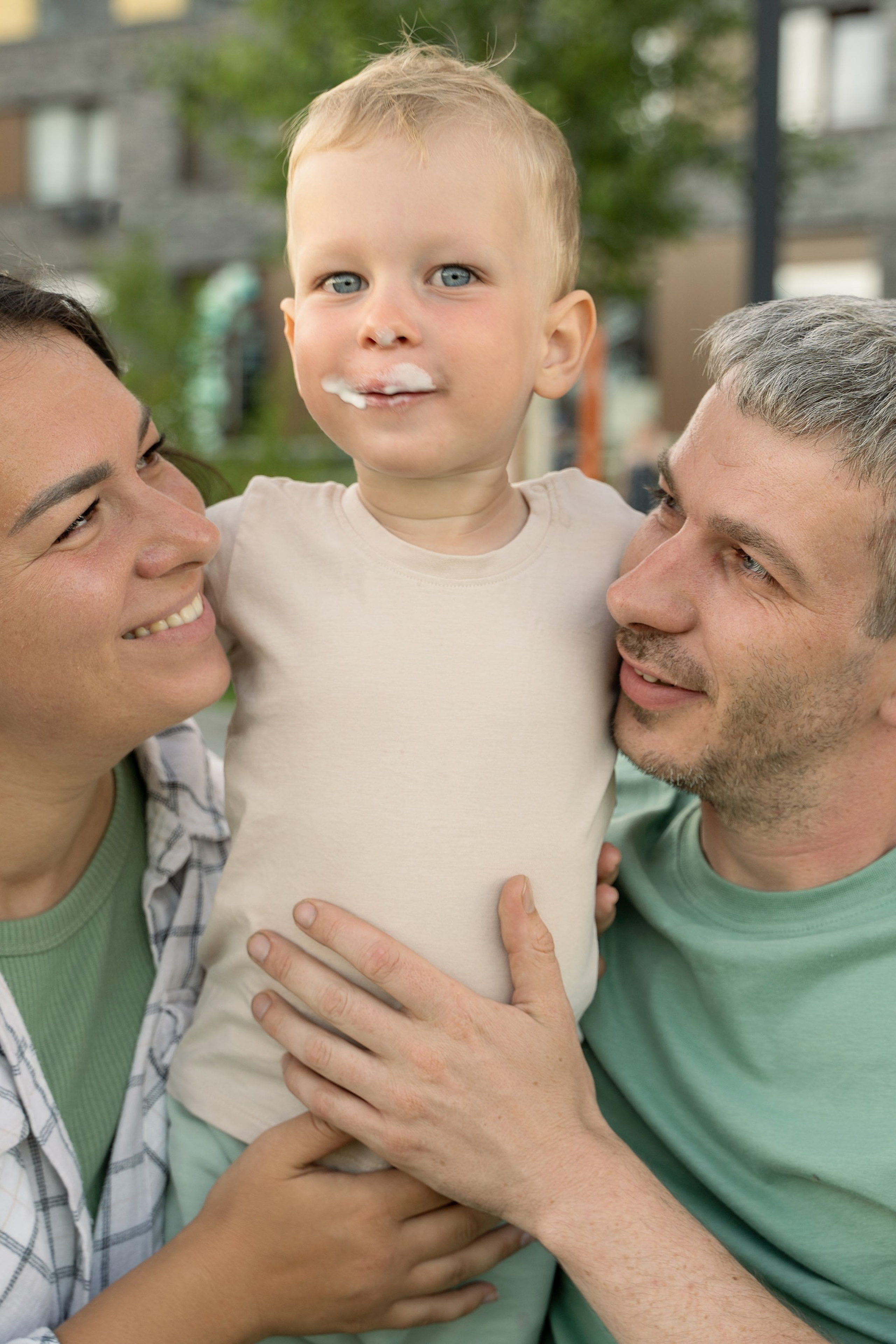 Семейная прогулка