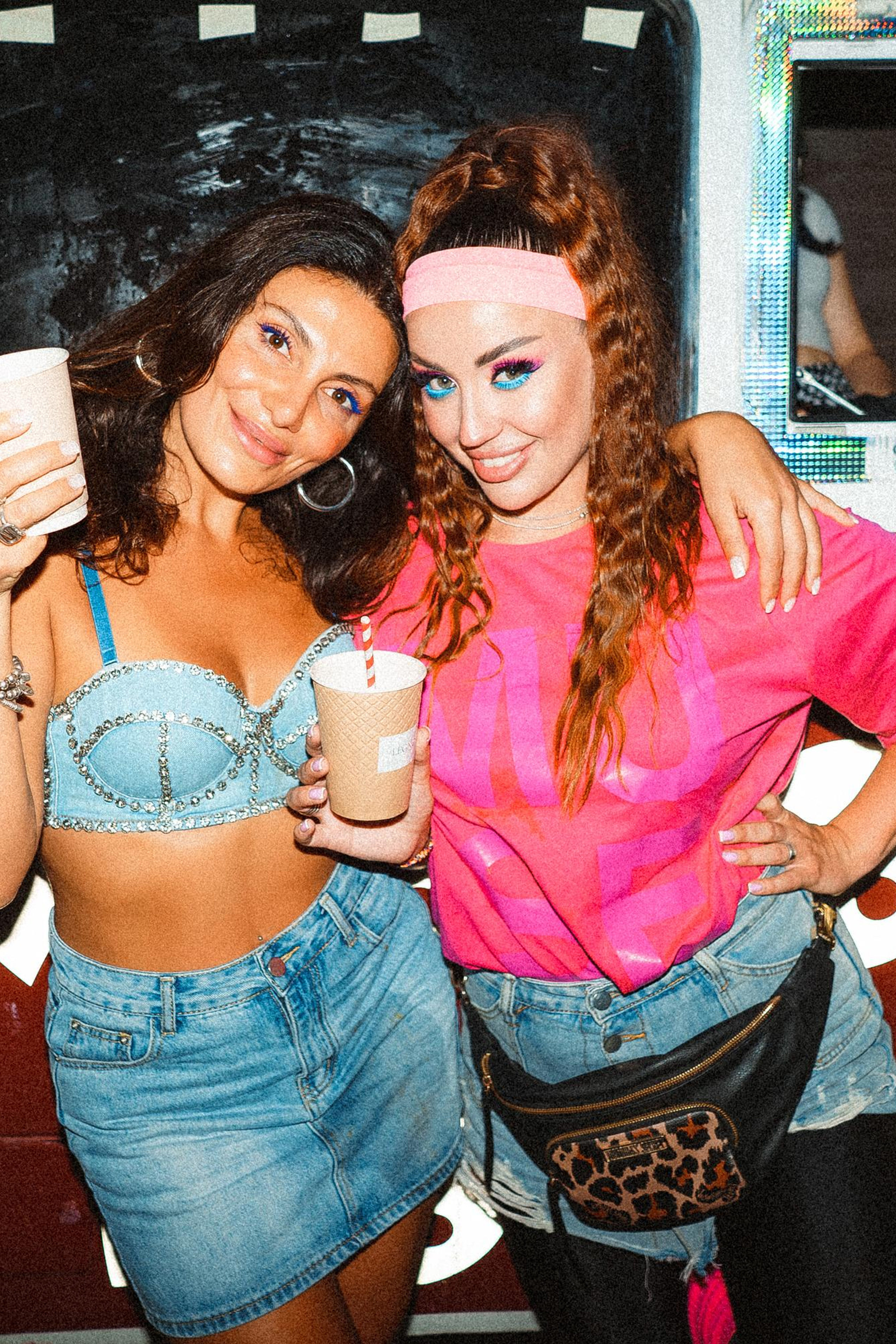 «In Home» Birthday party 90е. Фотограф Николай Владимиров