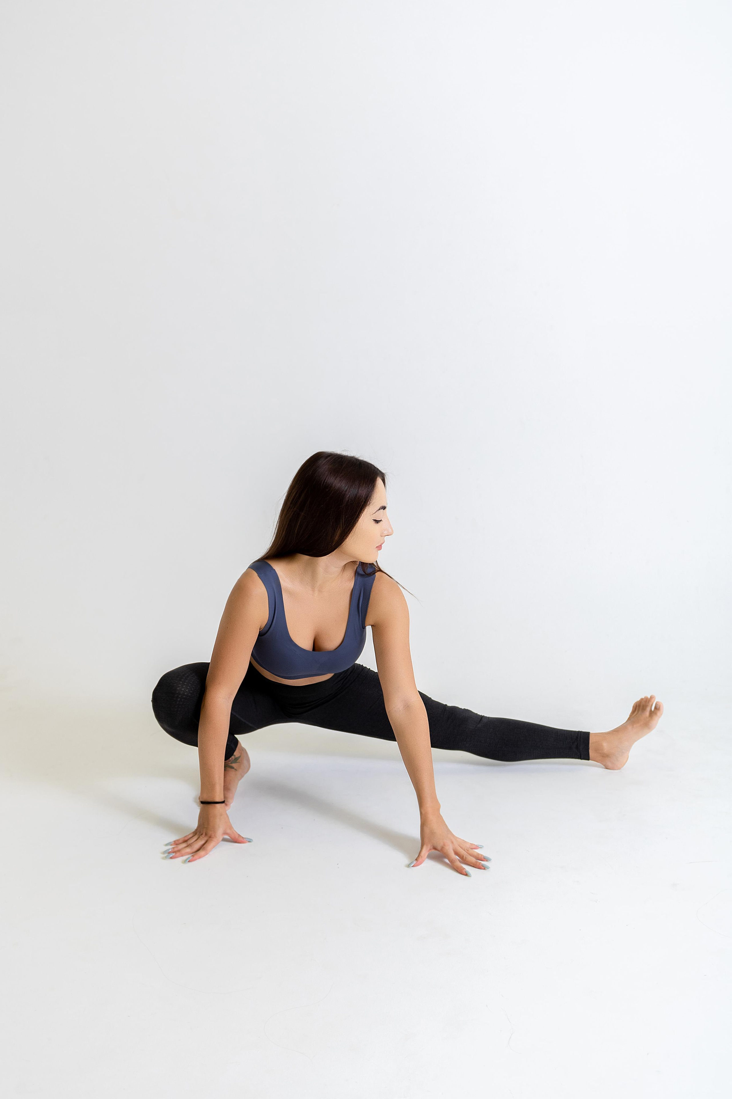 Студия растяжки. Контент фотограф Москва