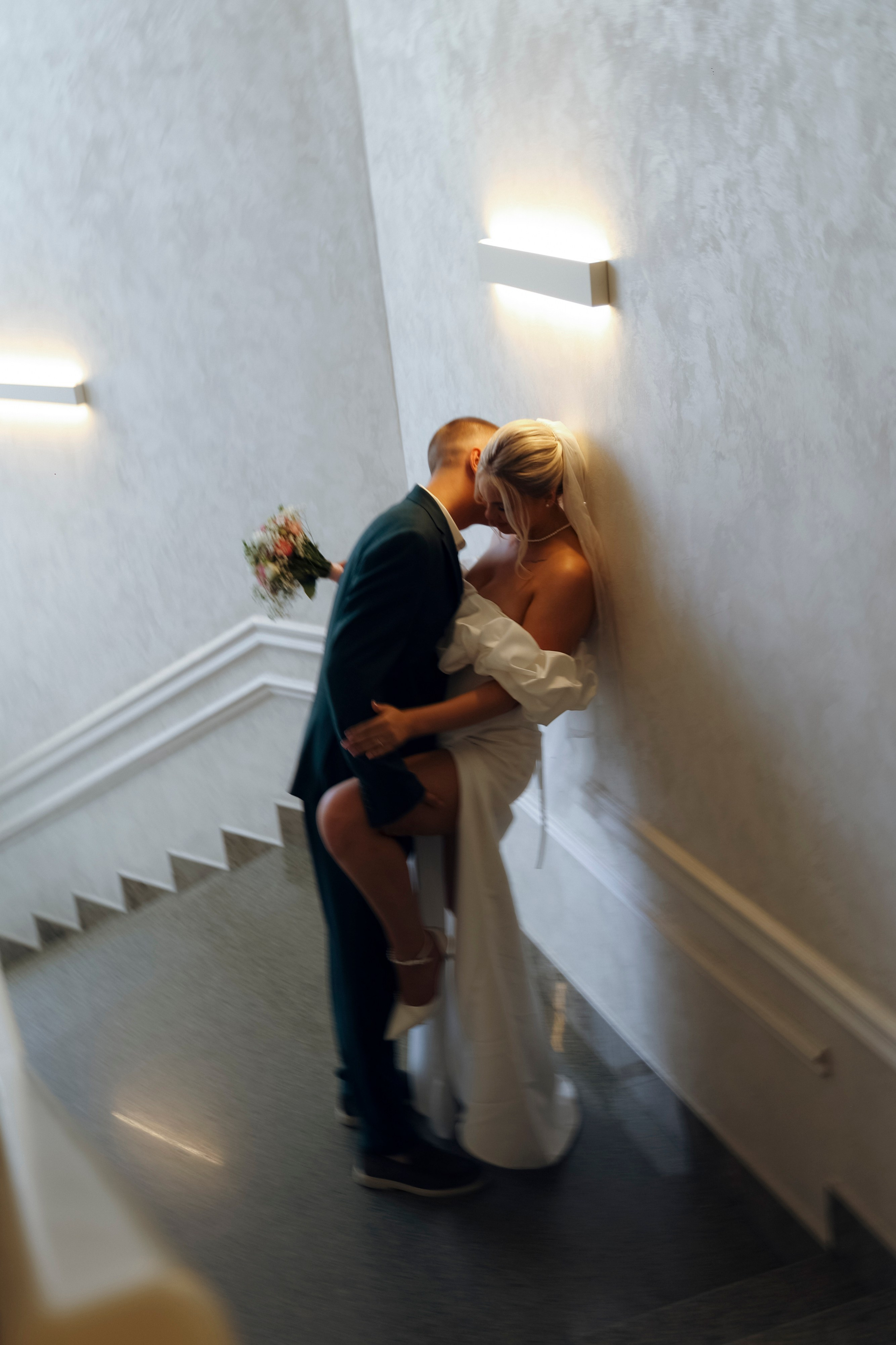 Свадебная фотосессия и&nbsp;загс. Артем и&nbsp;Алина.