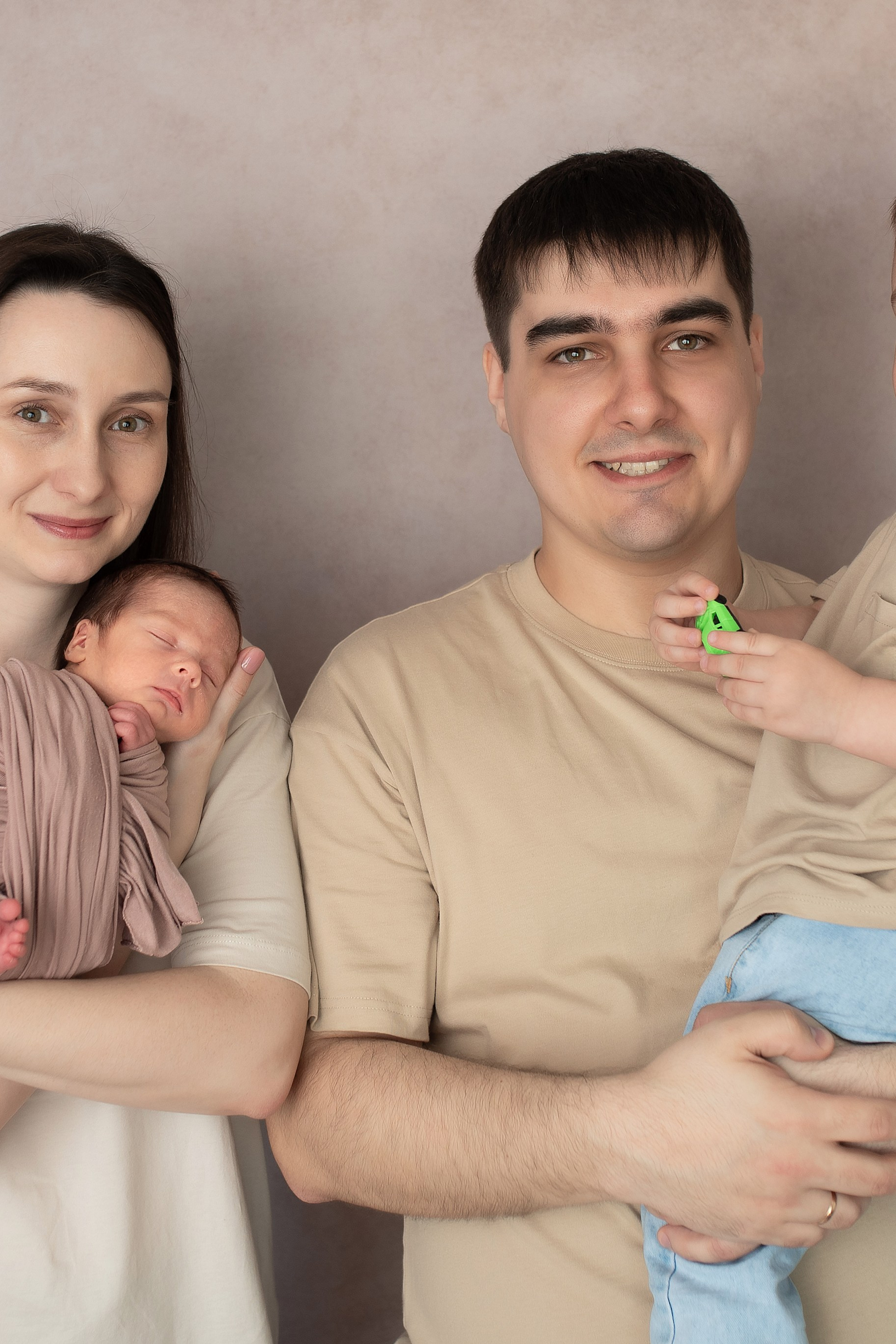Серии съемок новорожденные малыши. Фотограф новорожденный малышей Новосибирск