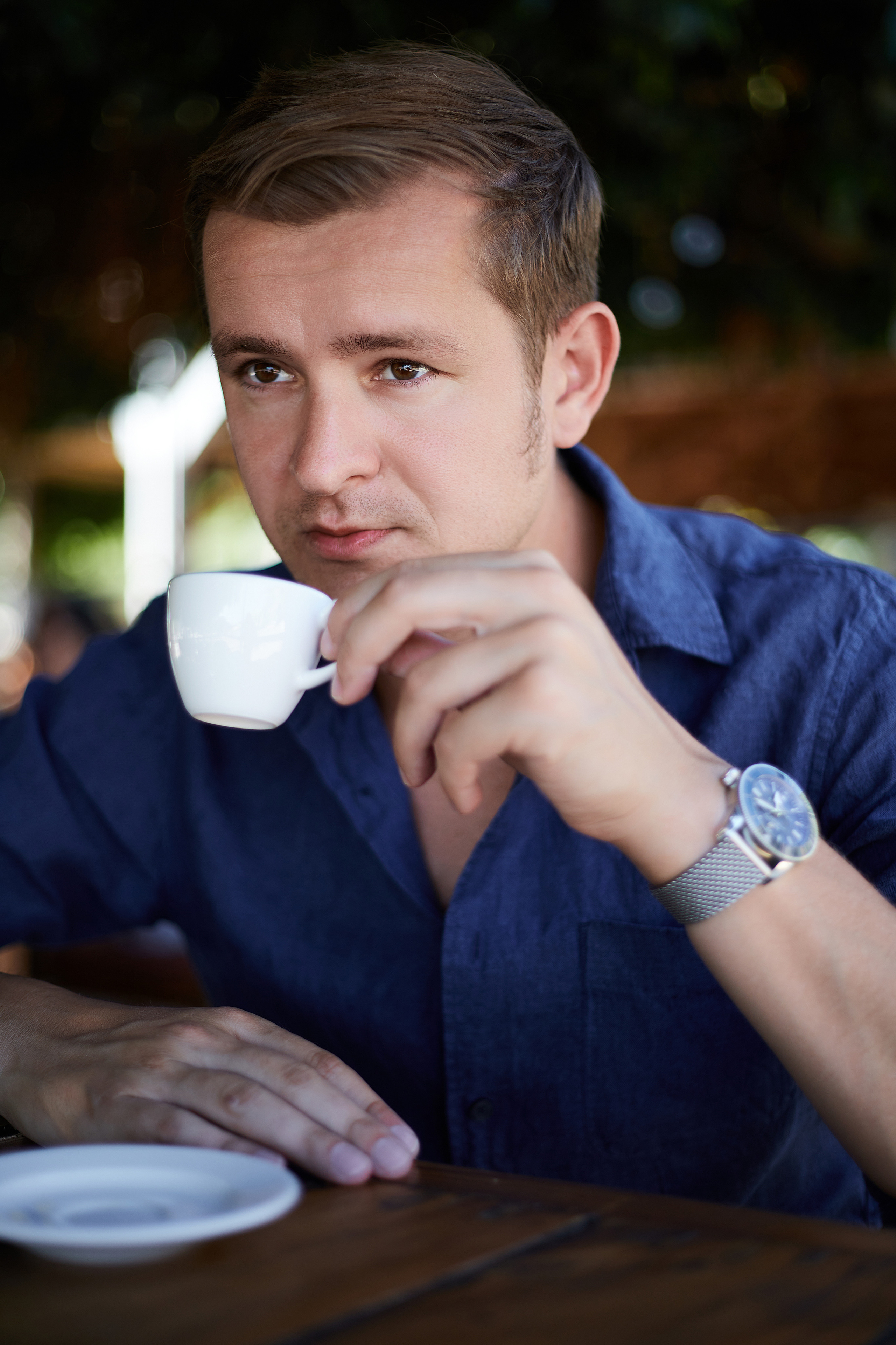 Feedback. Photographer Viki Dejavu