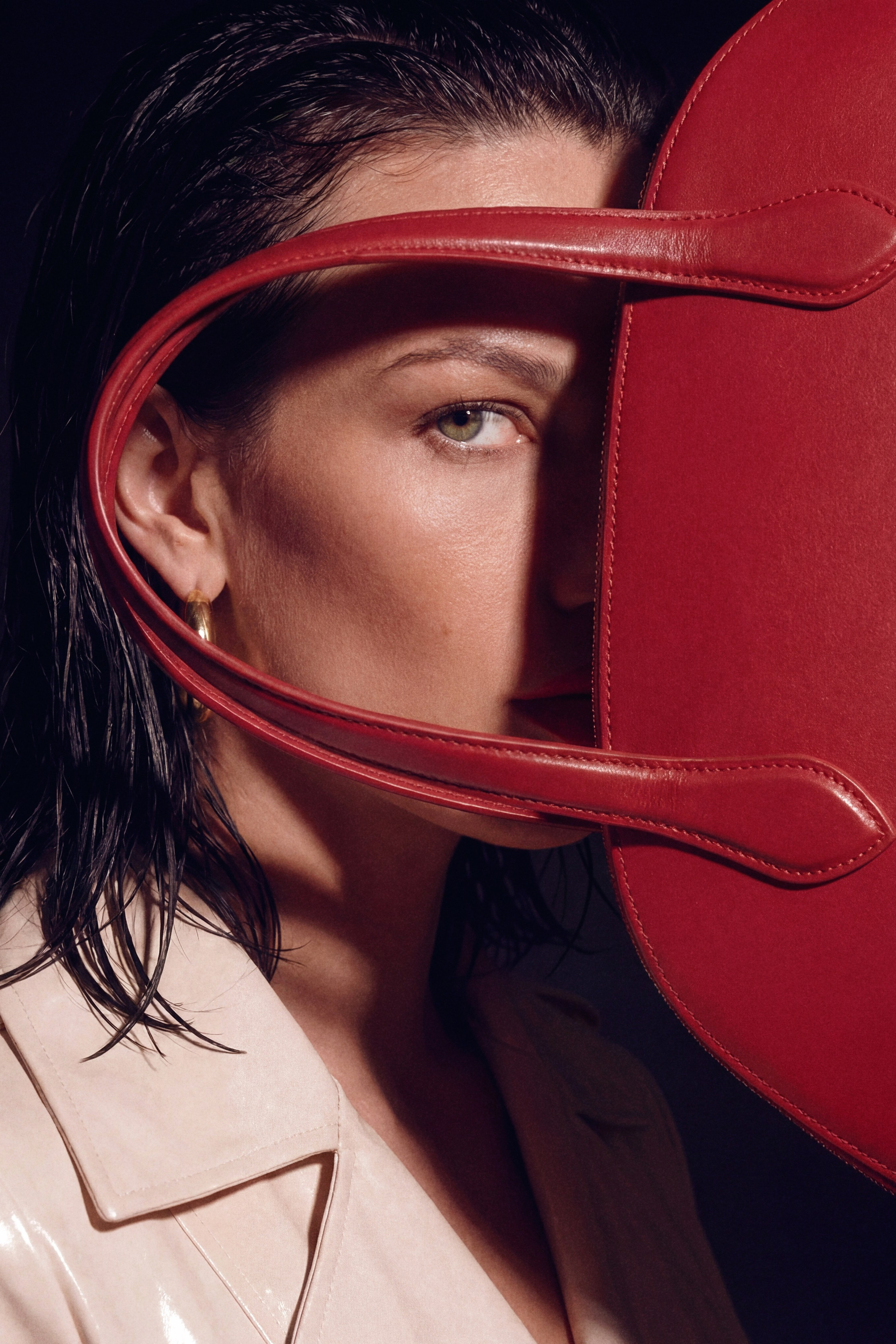 Aesther Ekme Bag. Ekaterina, AI Visual Director