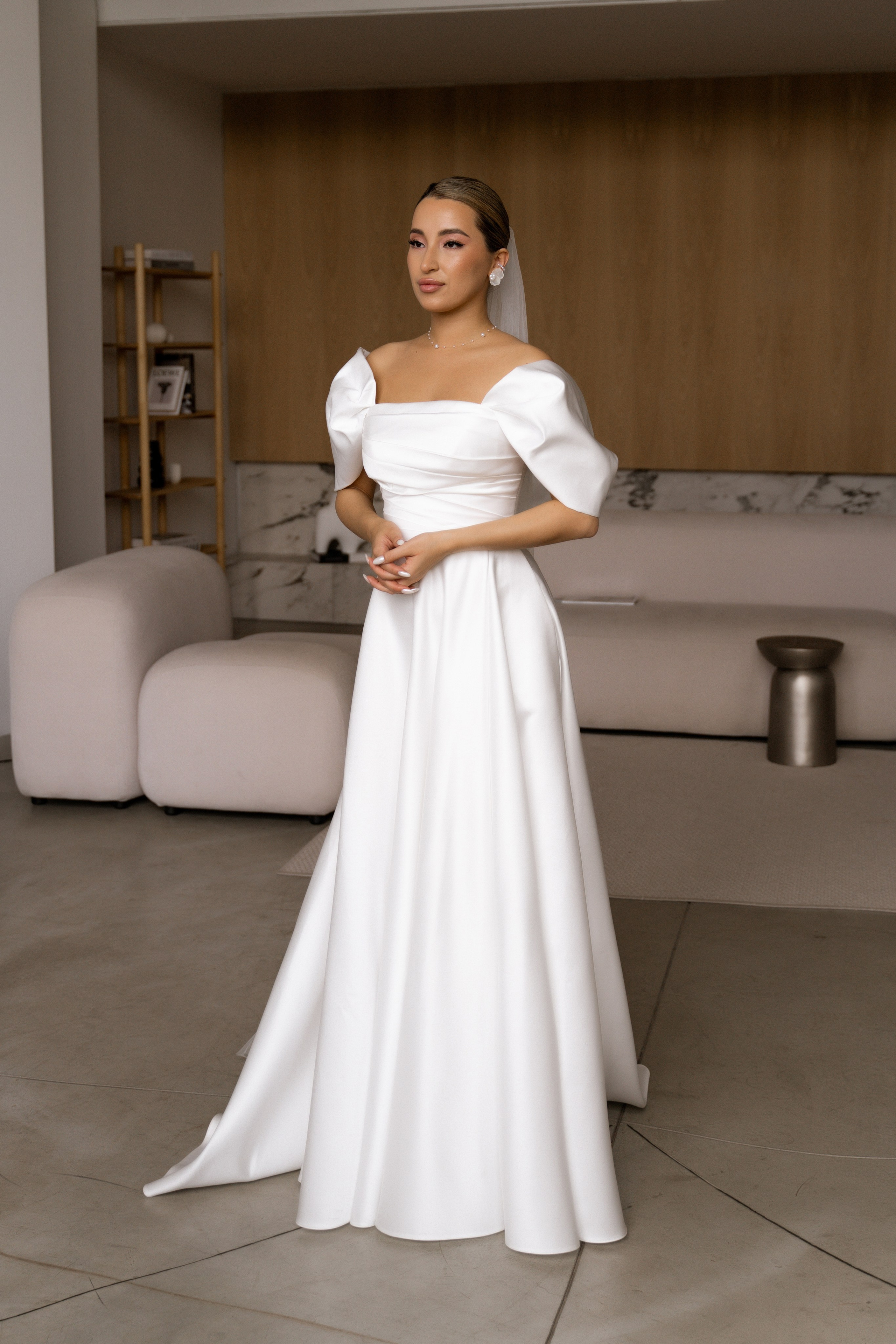 Стильное свадебное платье в Челябинске