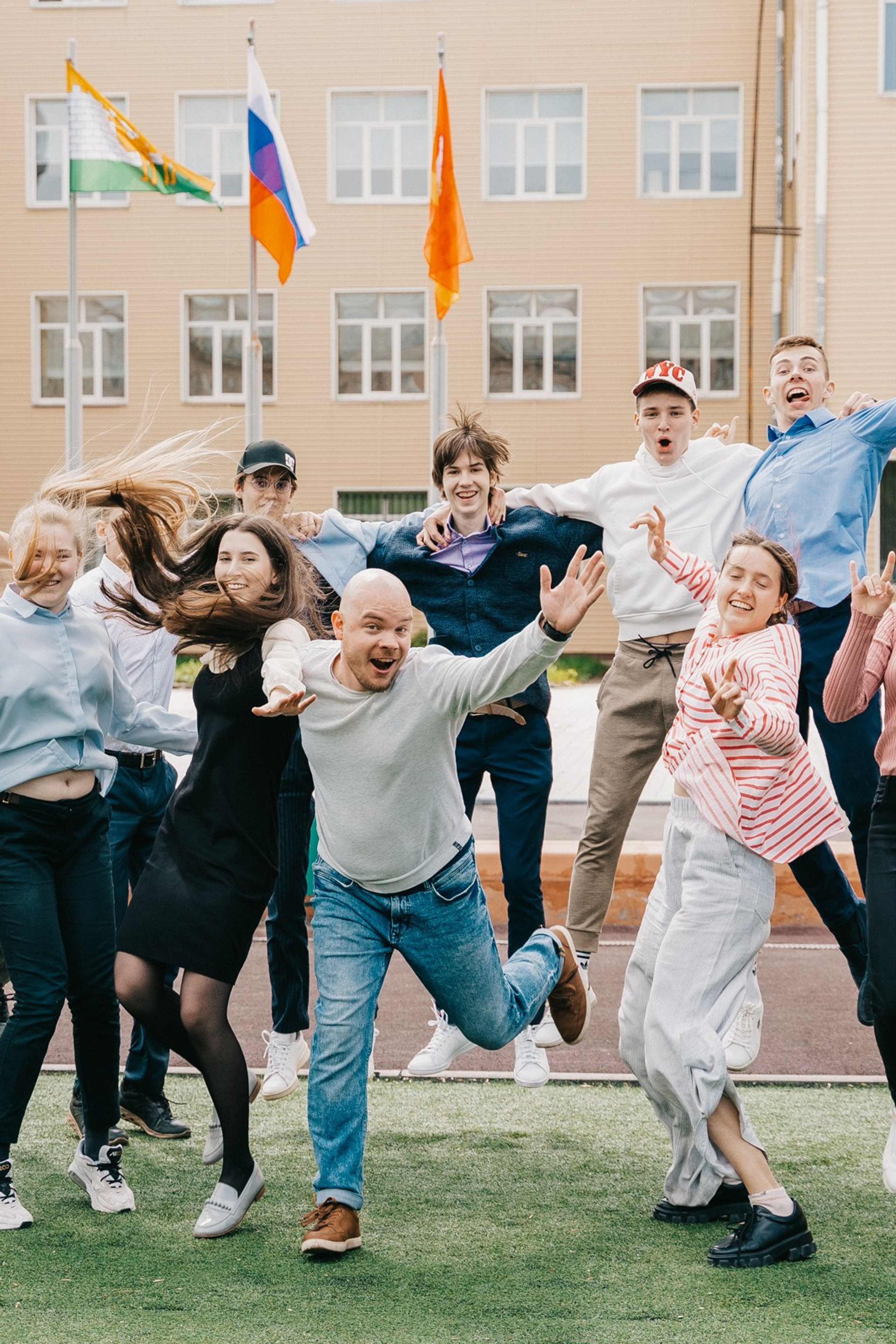 Школьные фотосессии под ключ с альбомом