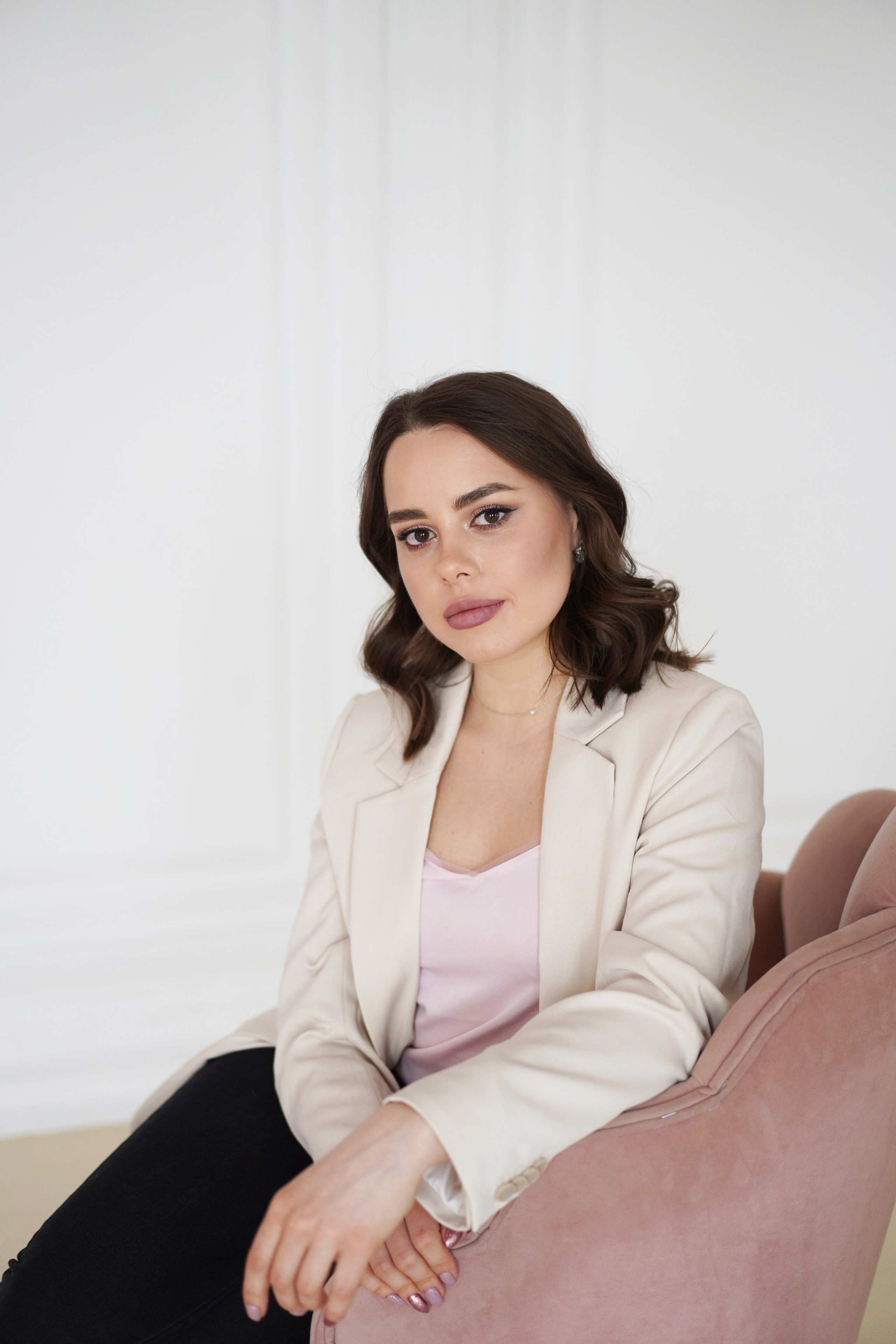 Имиджевый и бизнес портрет. Бренд фотограф в Санкт-Петербурге Оля Черных