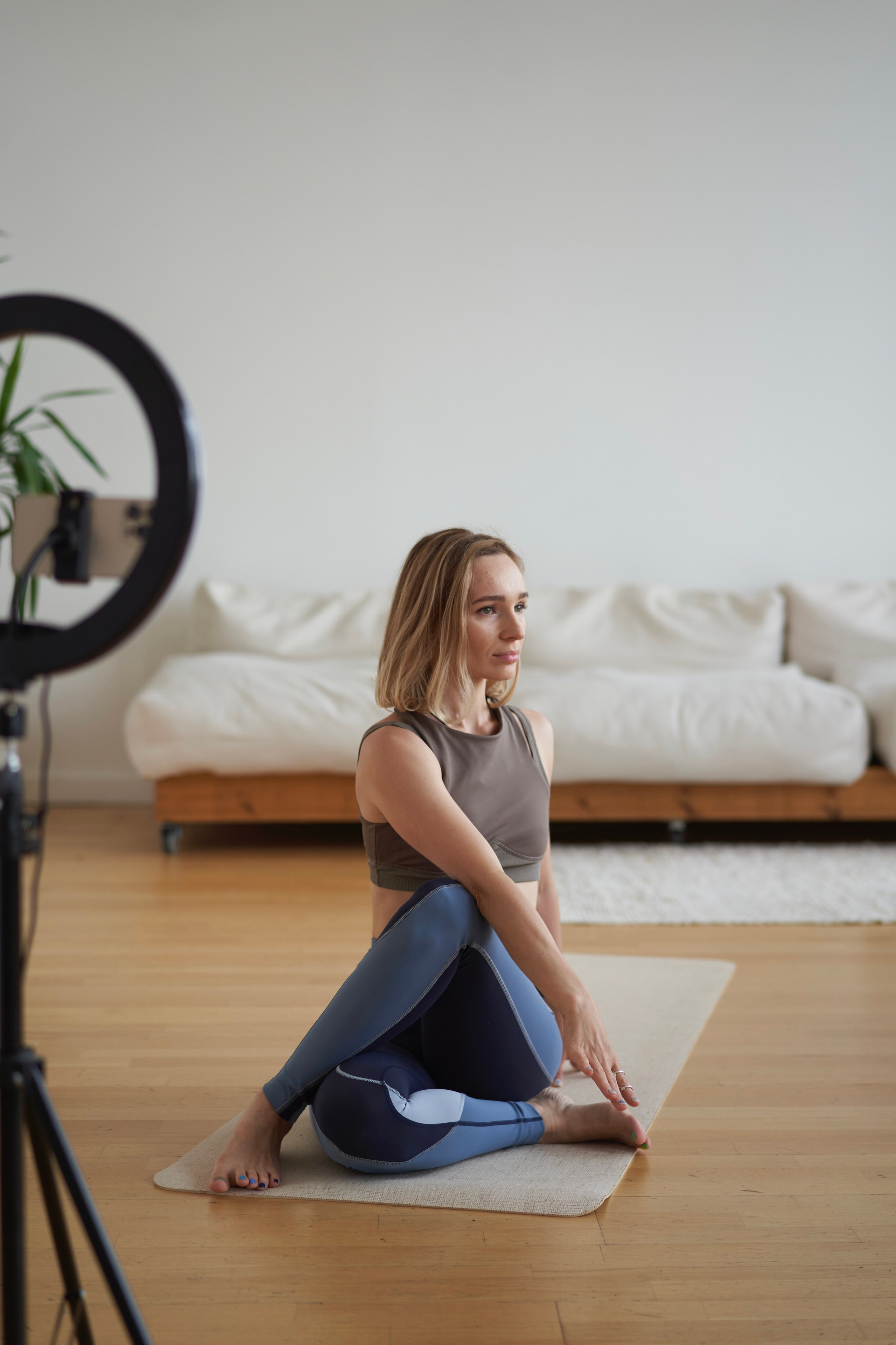 Портретная фотосессия в студии. Бренд фотограф в Санкт-Петербурге Оля Черных