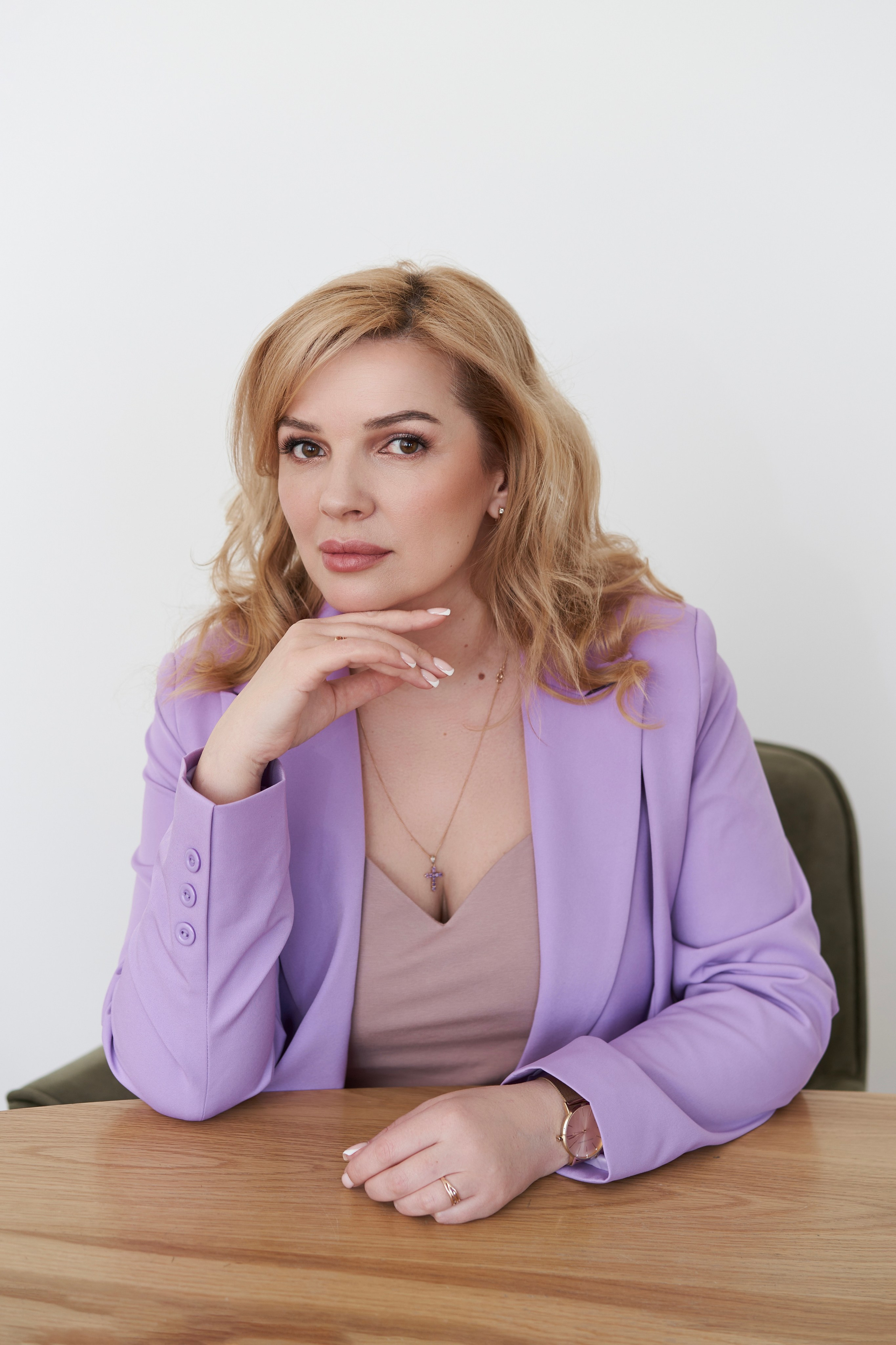 Имиджевая фотосессия для бьюти мастера. Бренд фотограф в Санкт-Петербурге Оля Черных